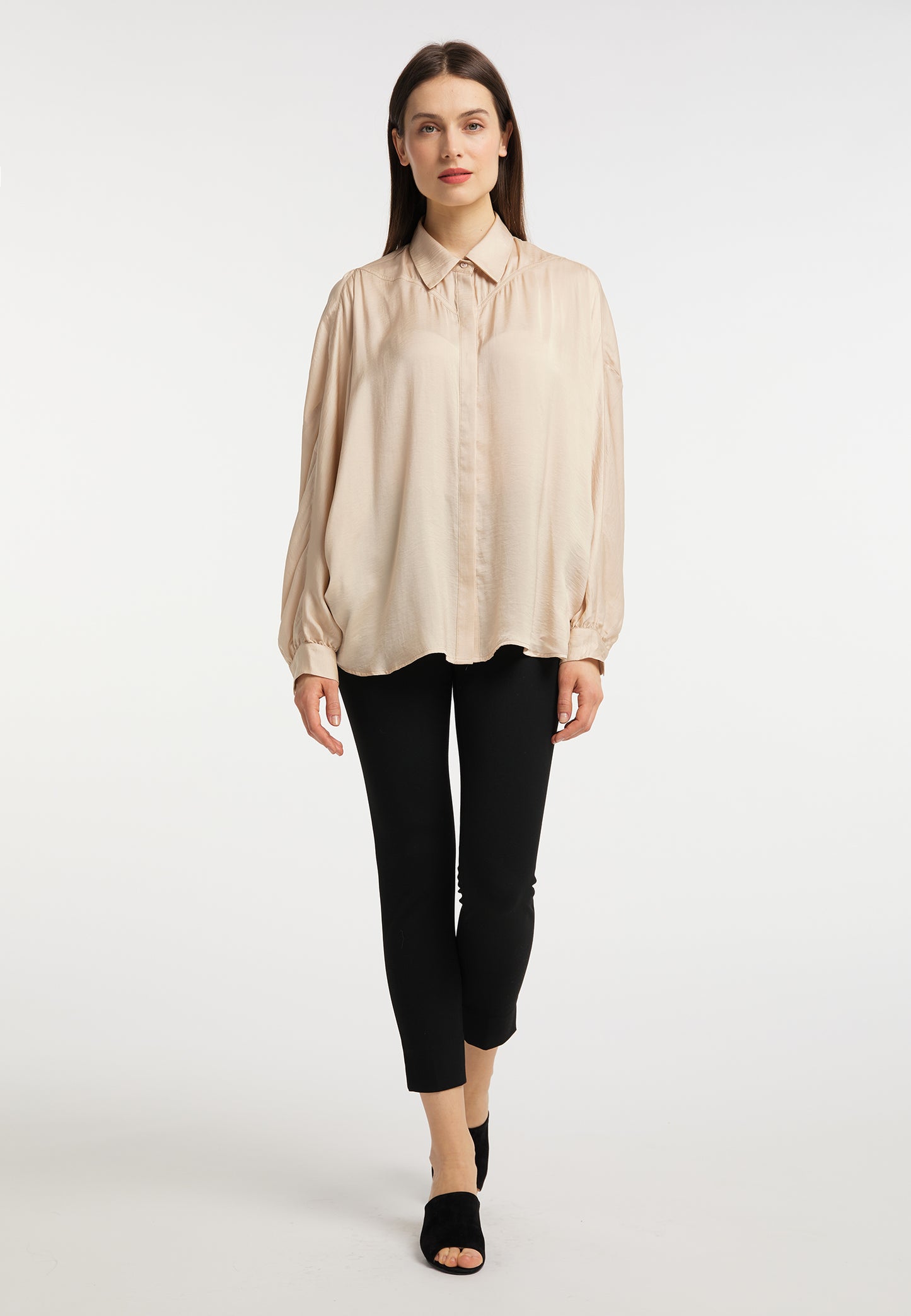 RISA women's oversized blouse