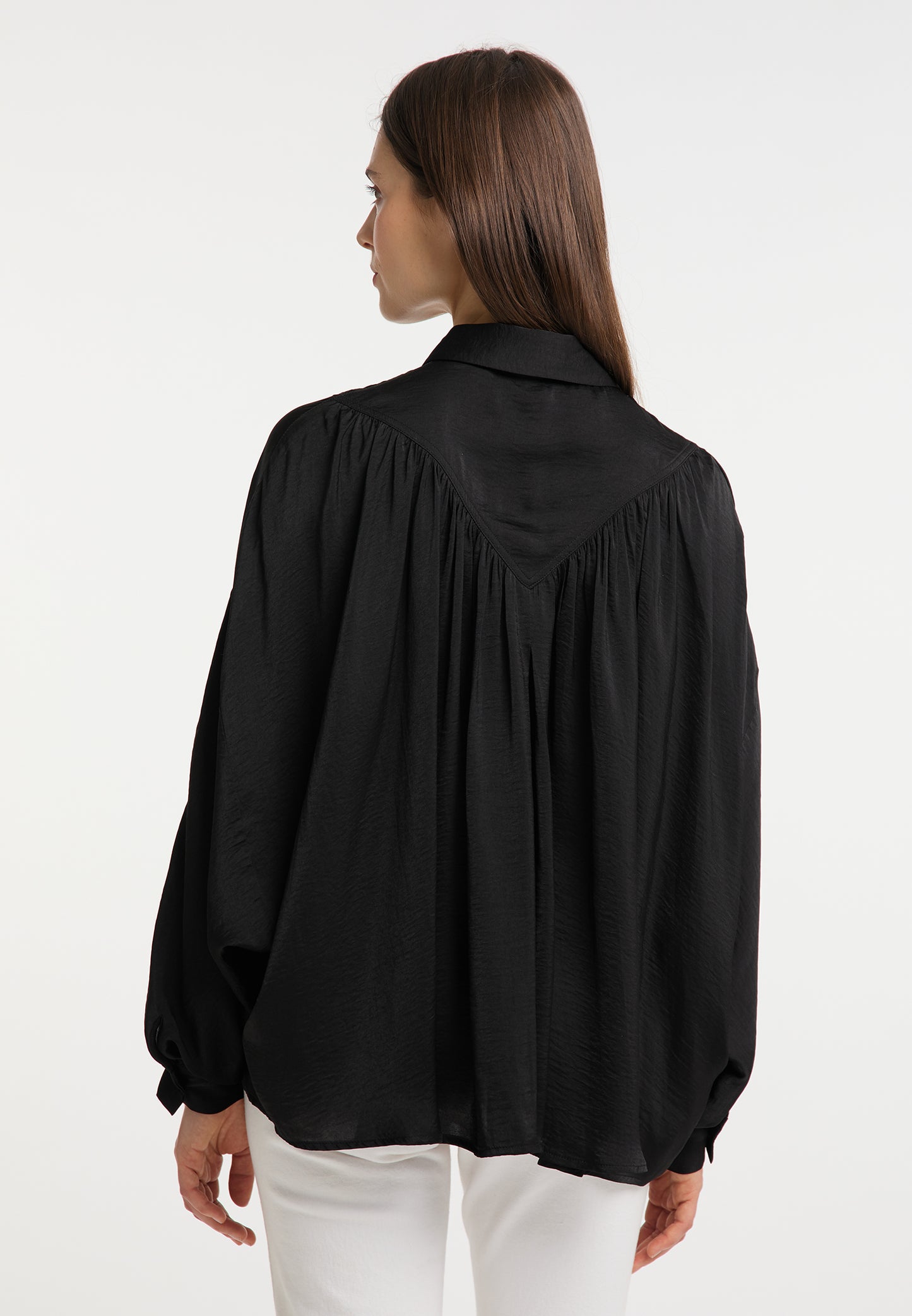 RISA women's oversized blouse