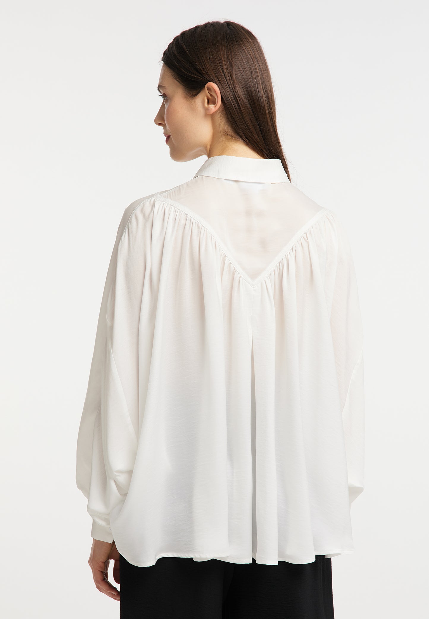 RISA women's oversized blouse