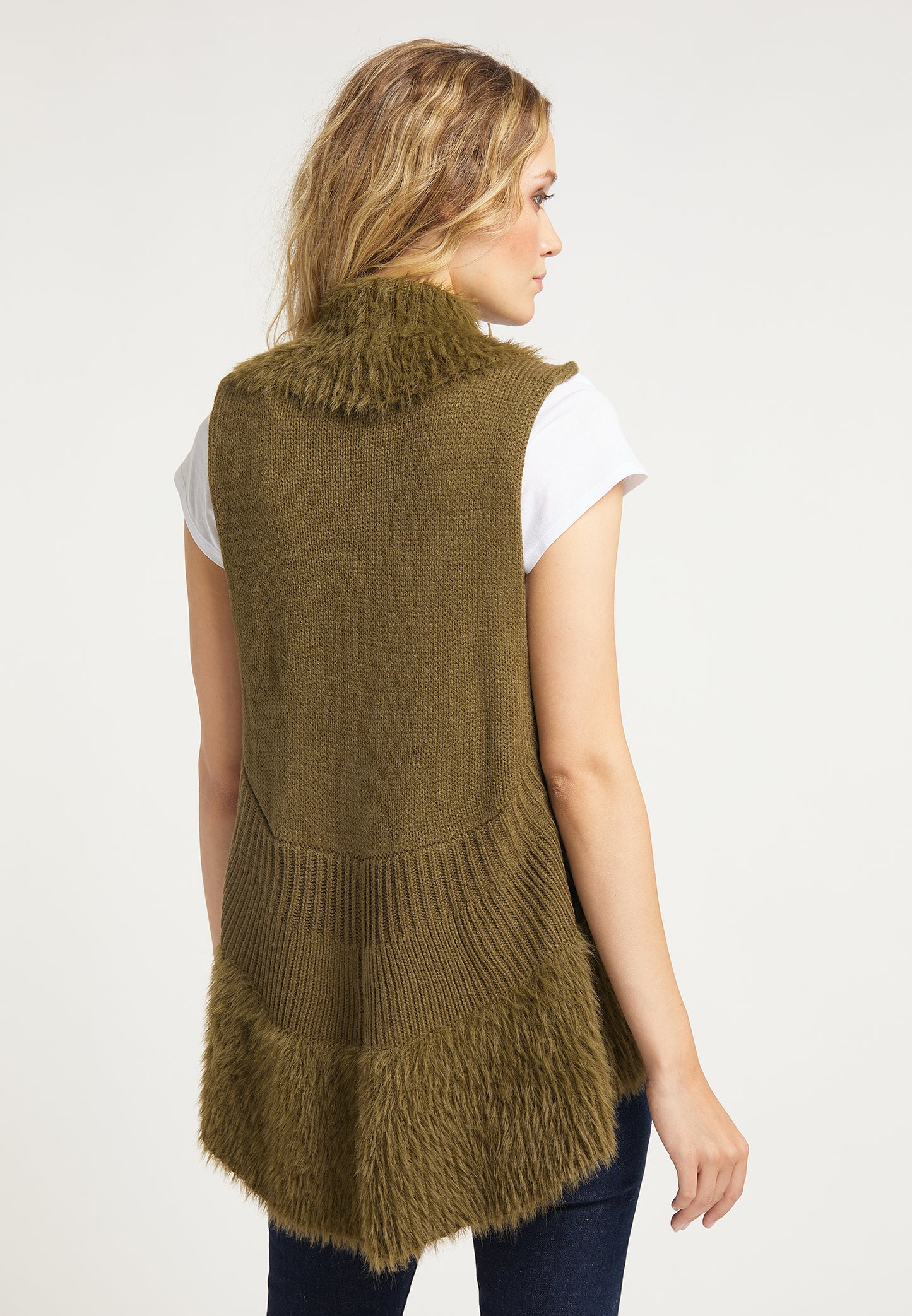 usha FESTIVAL women's knitted vest
