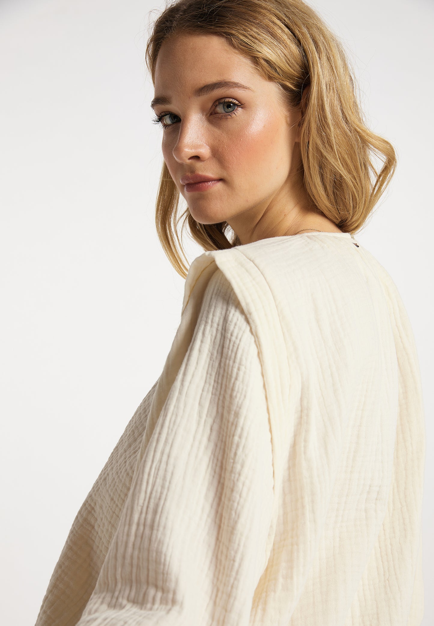 DreiMaster Vintage women's blouse