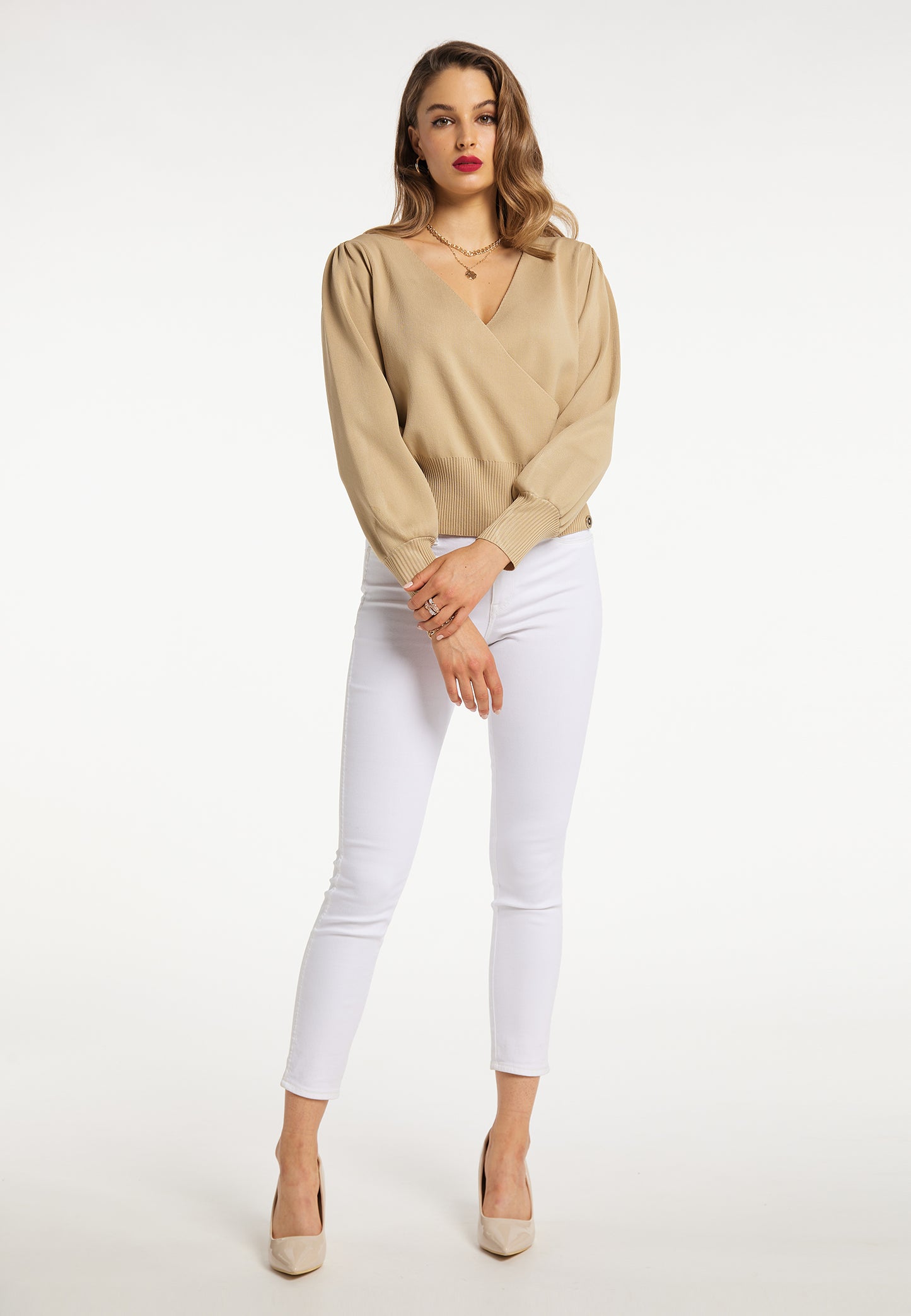 faina women's knitted sweater