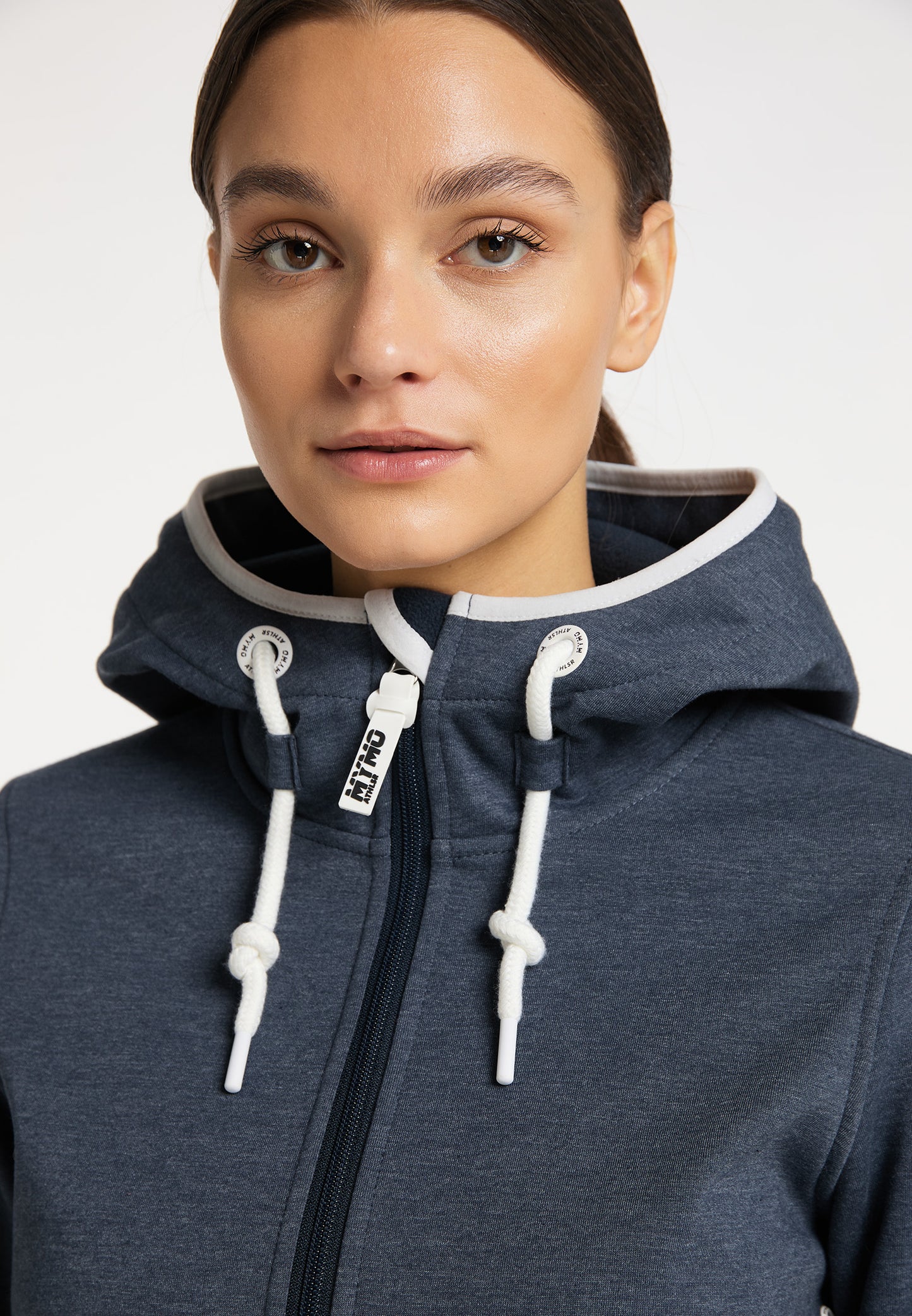 myMo ATHLSR women's functional jacket