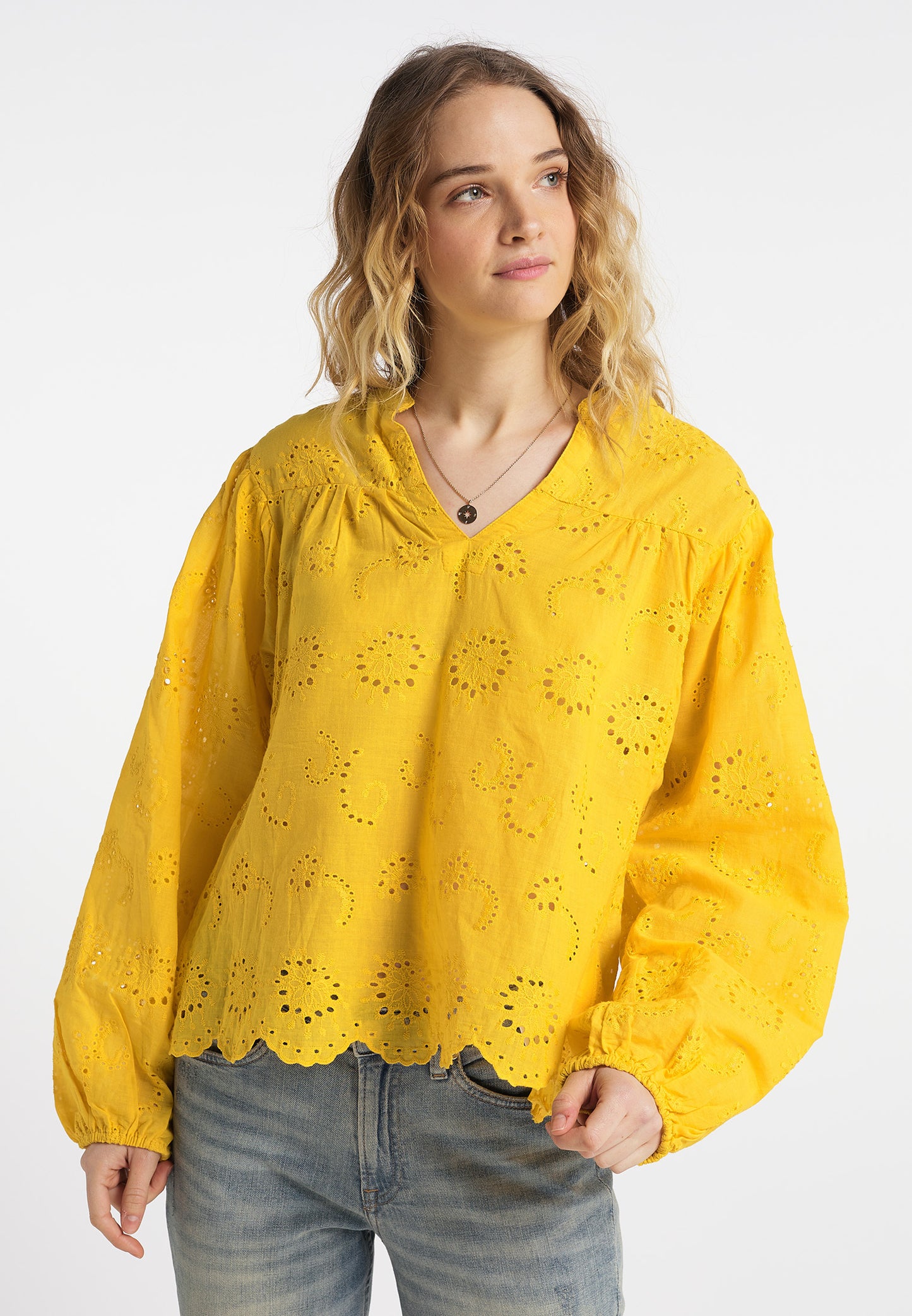 DreiMaster Vintage women's long sleeve blouse