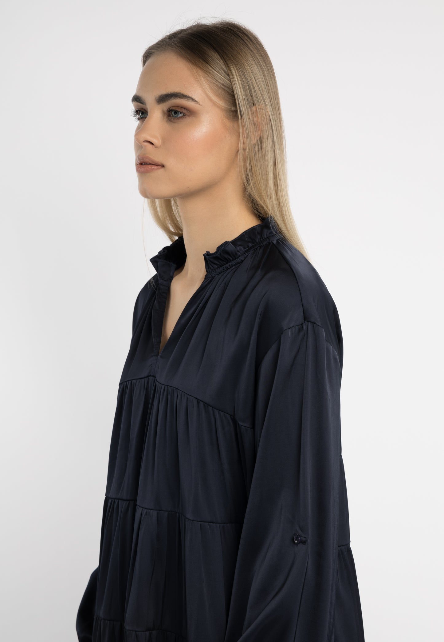 DreiMaster Klassik women's wide midi dress