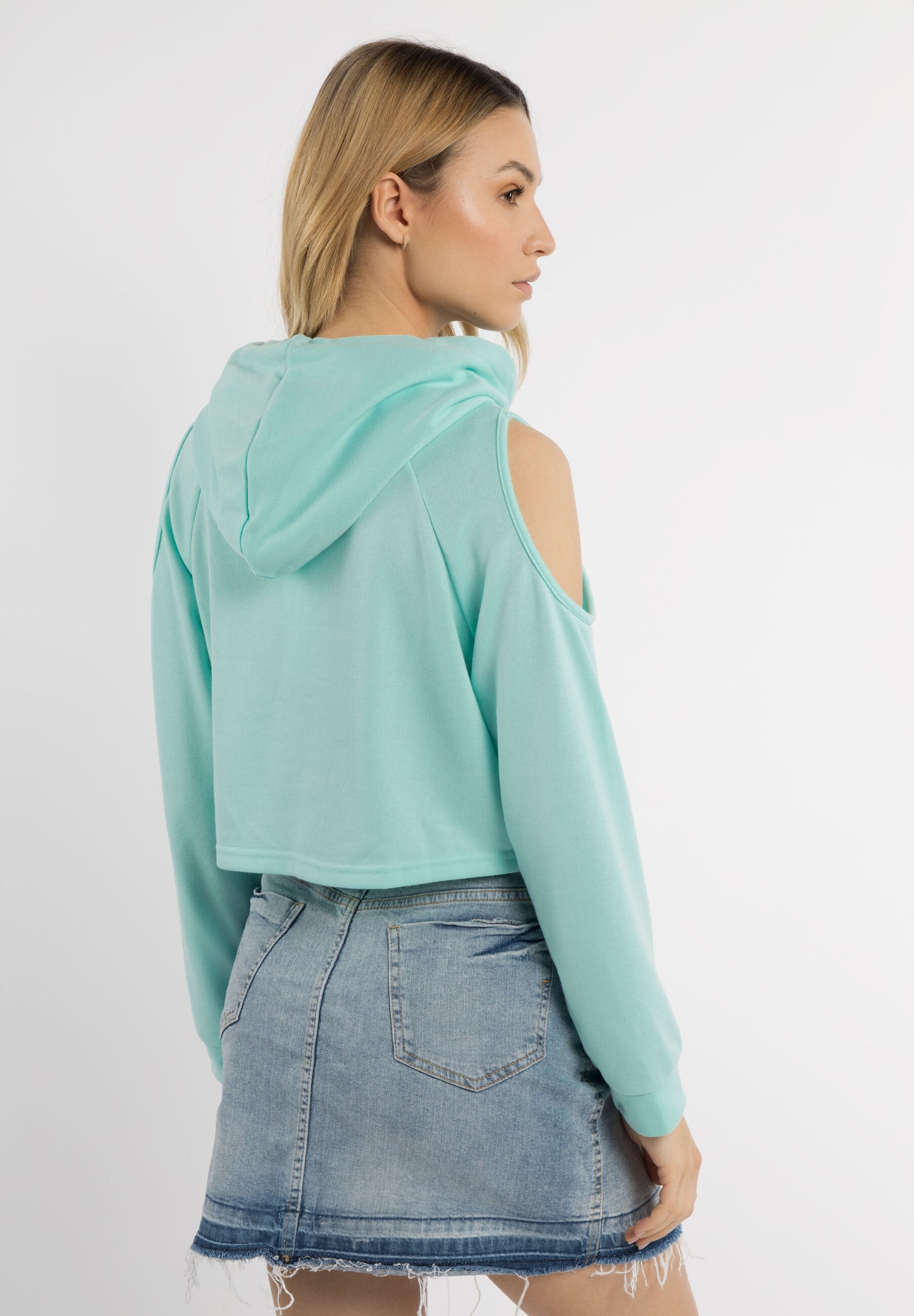 IZIA women's cropped hoodie