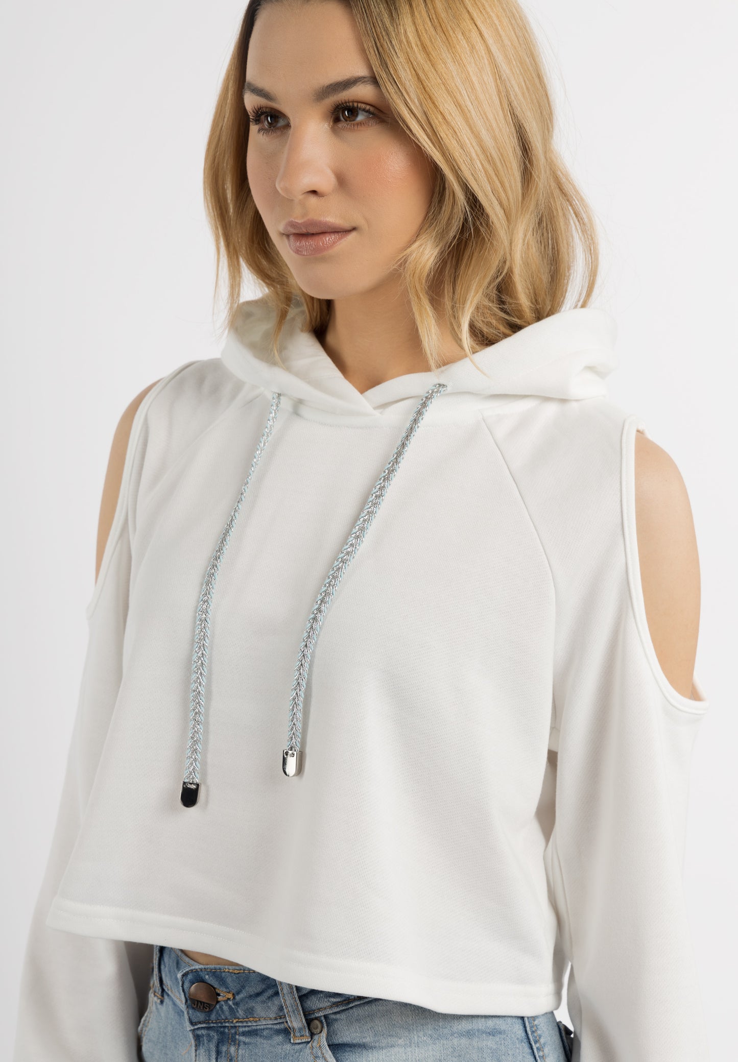 IZIA women's cropped hoodie