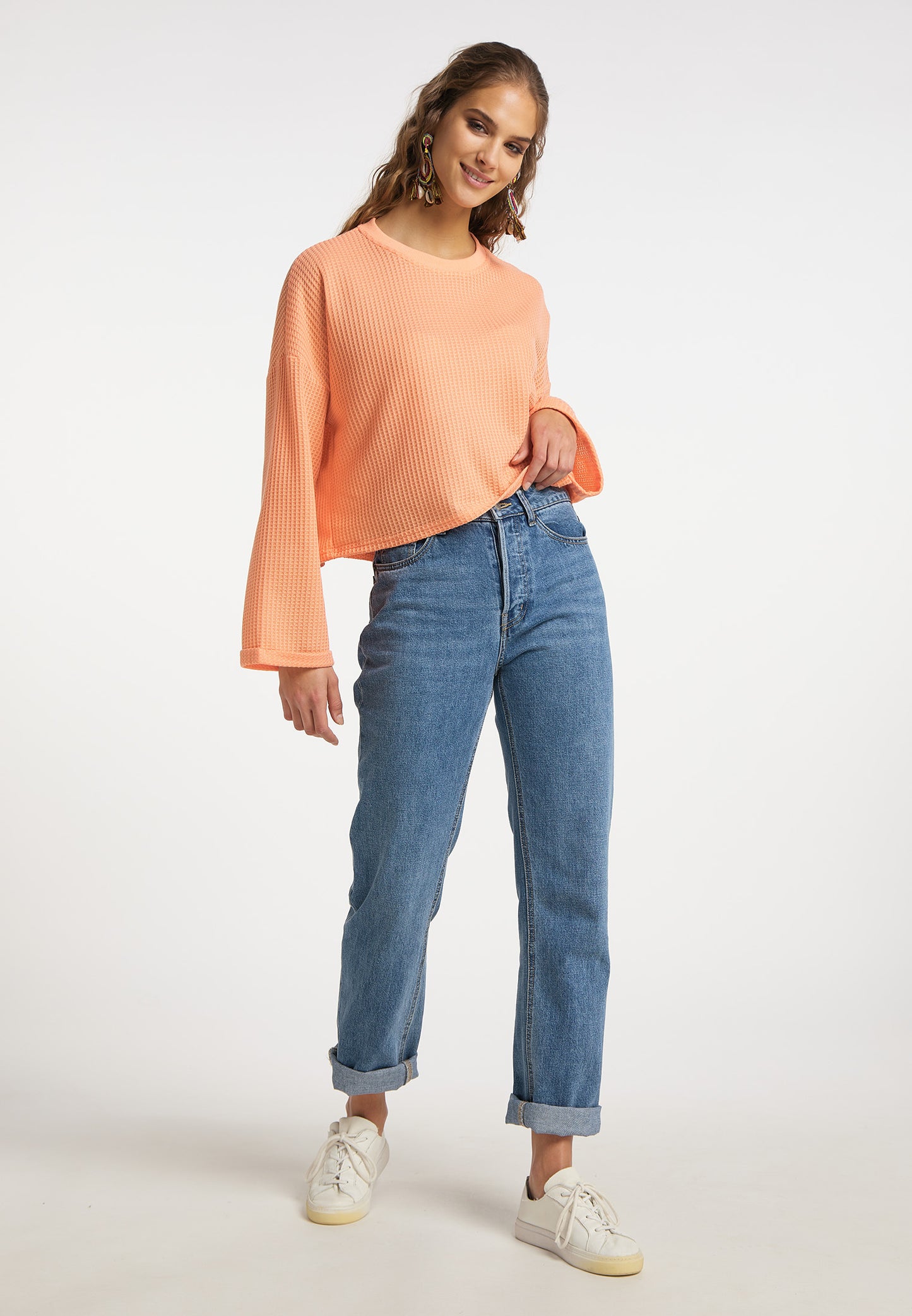 IZIA women's sweatshirt