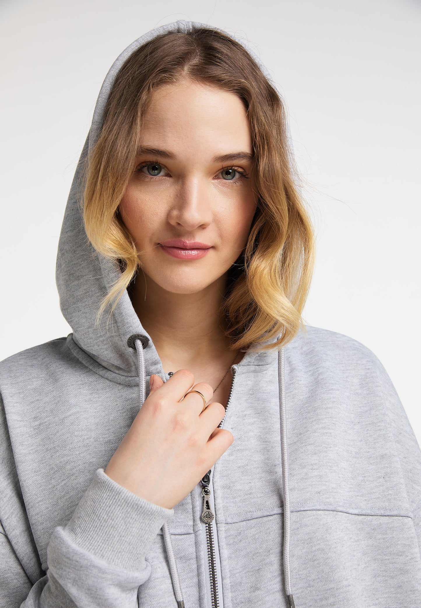 DreiMaster Vintage women's oversized zip hoodie