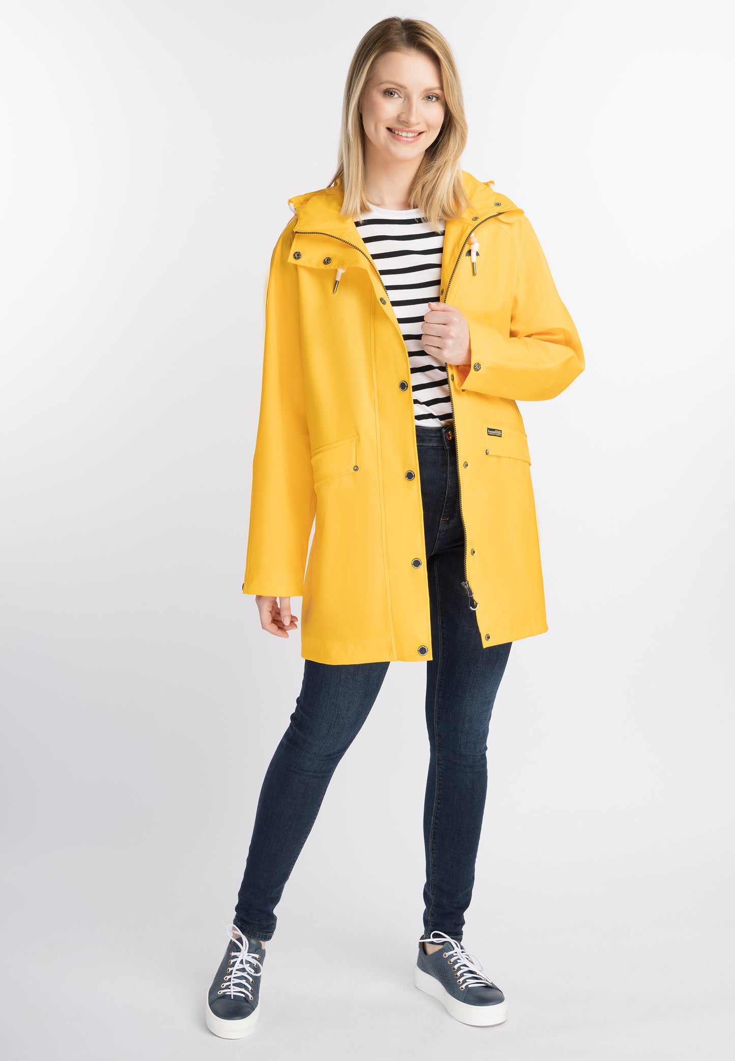 Schmuddelwedda women's oversized rain coat
