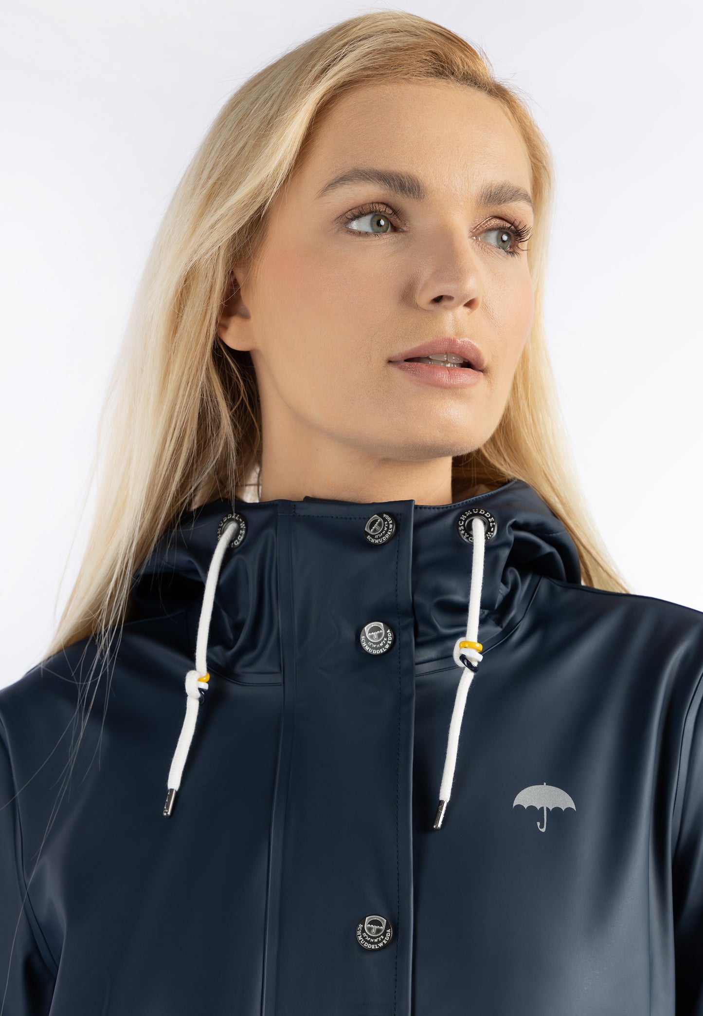 Schmuddelwedda women's rain coat