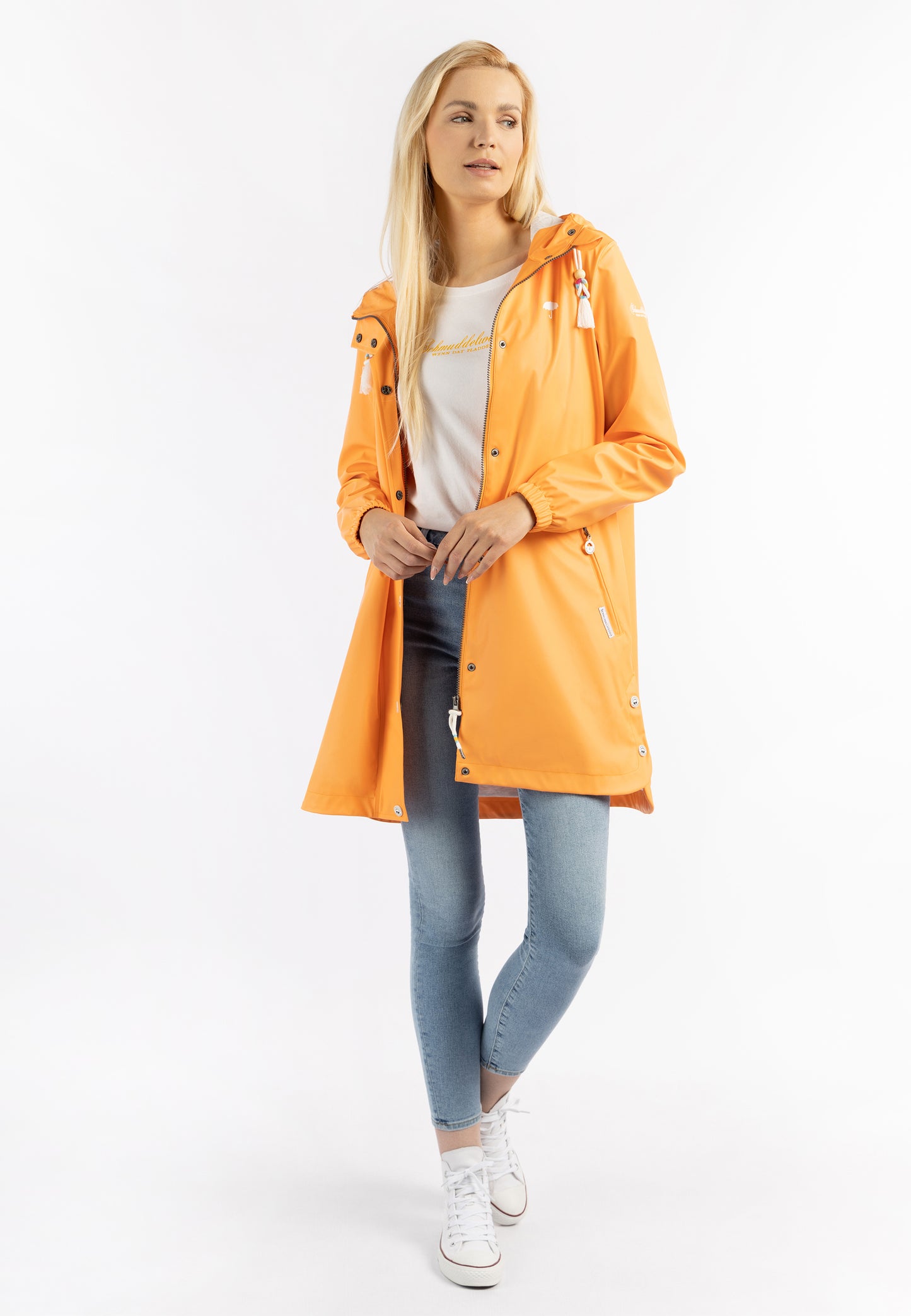 Schmuddelwedda women's rain coat