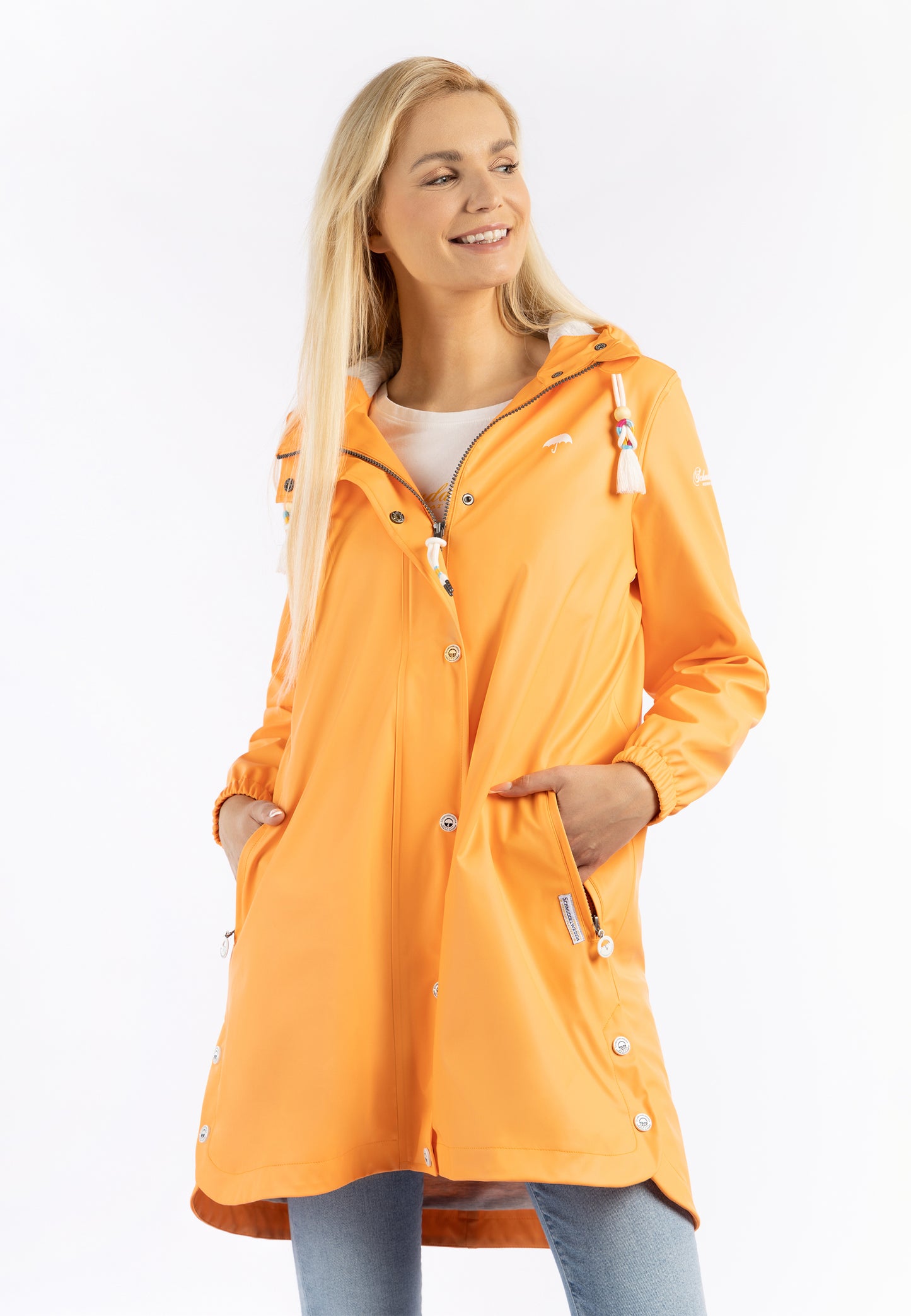 Schmuddelwedda women's rain coat