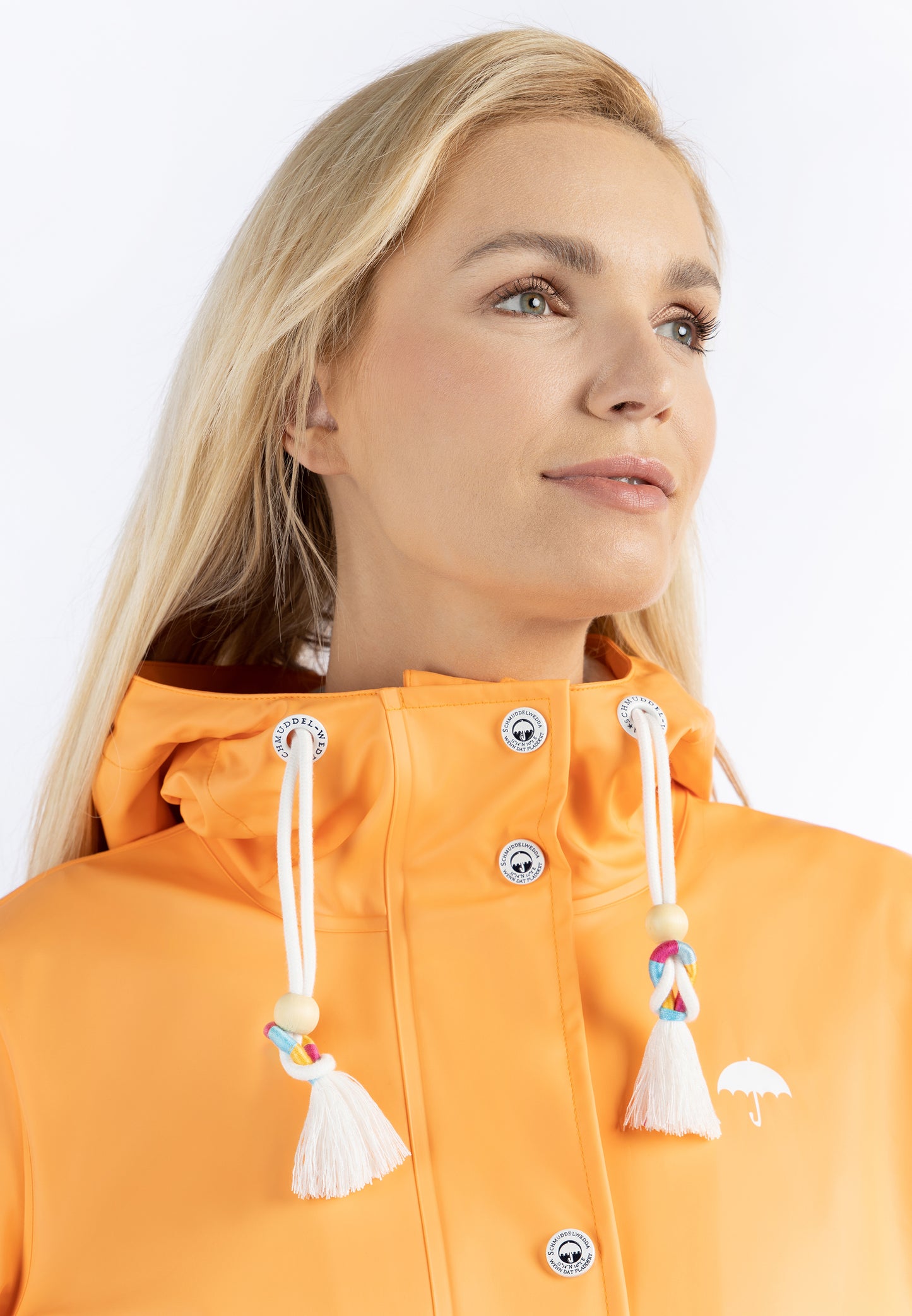 Schmuddelwedda women's rain coat
