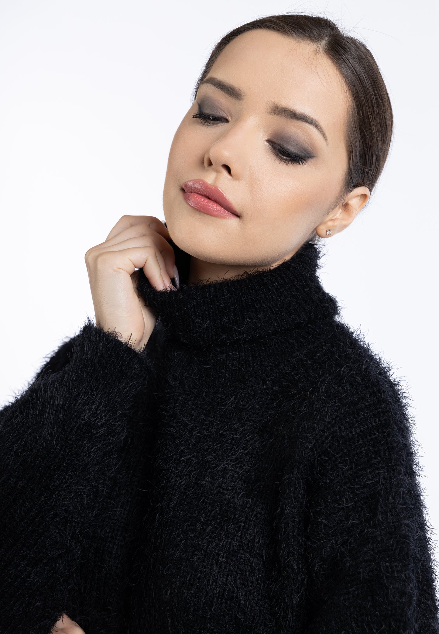 faina women's turtleneck sweater
