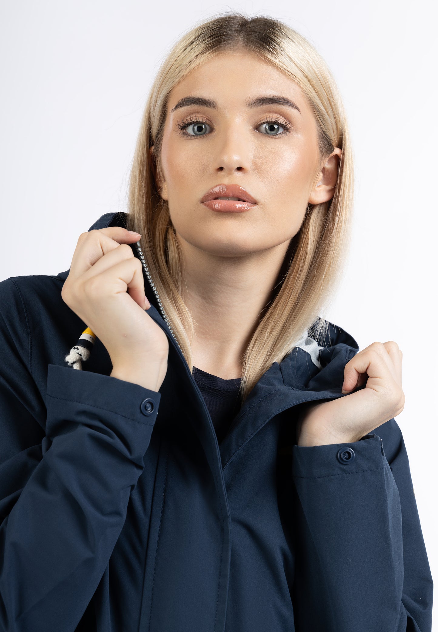 Schmuddelwedda women's rain jacket recycled material