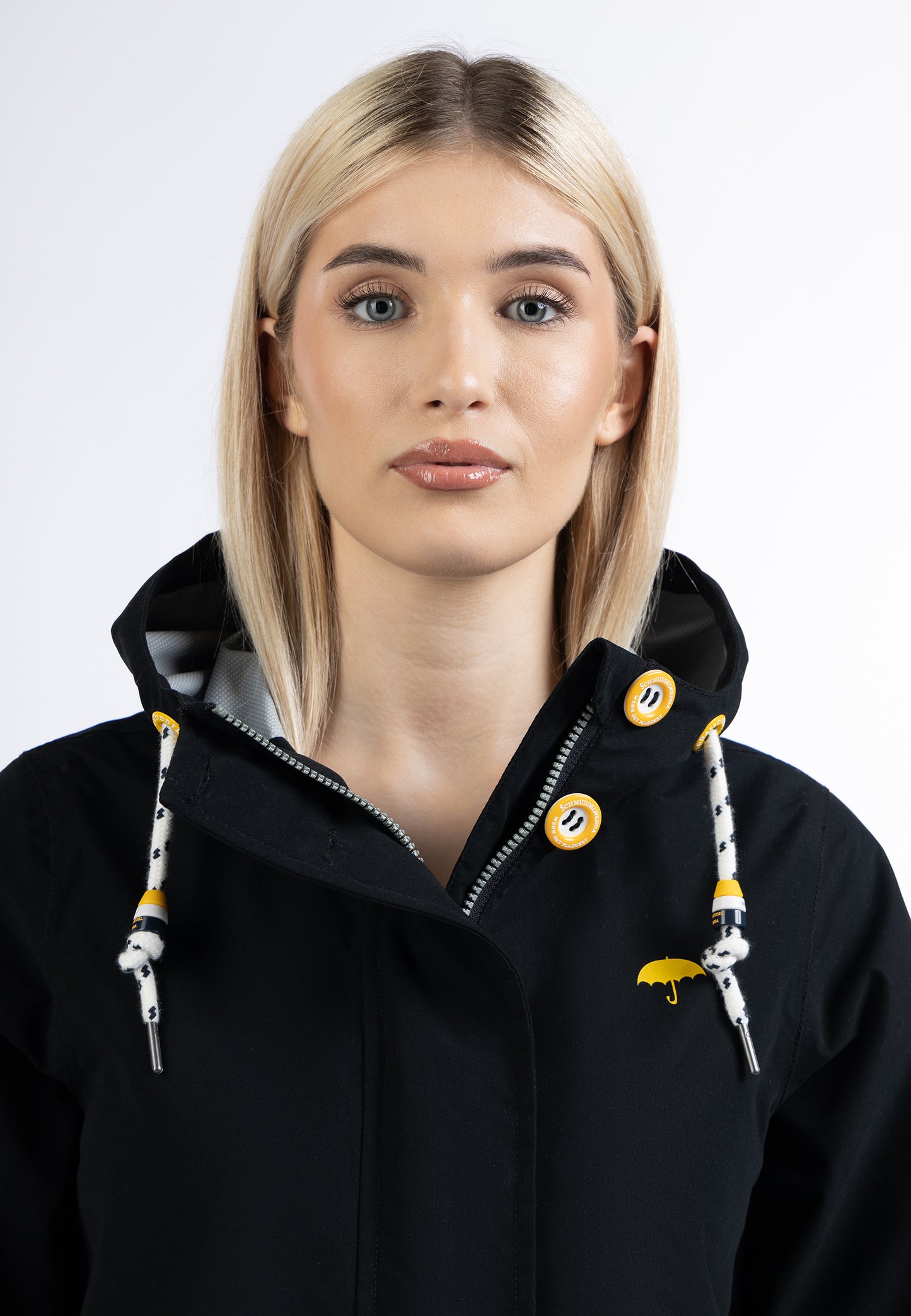 Schmuddelwedda women's rain jacket recycled material