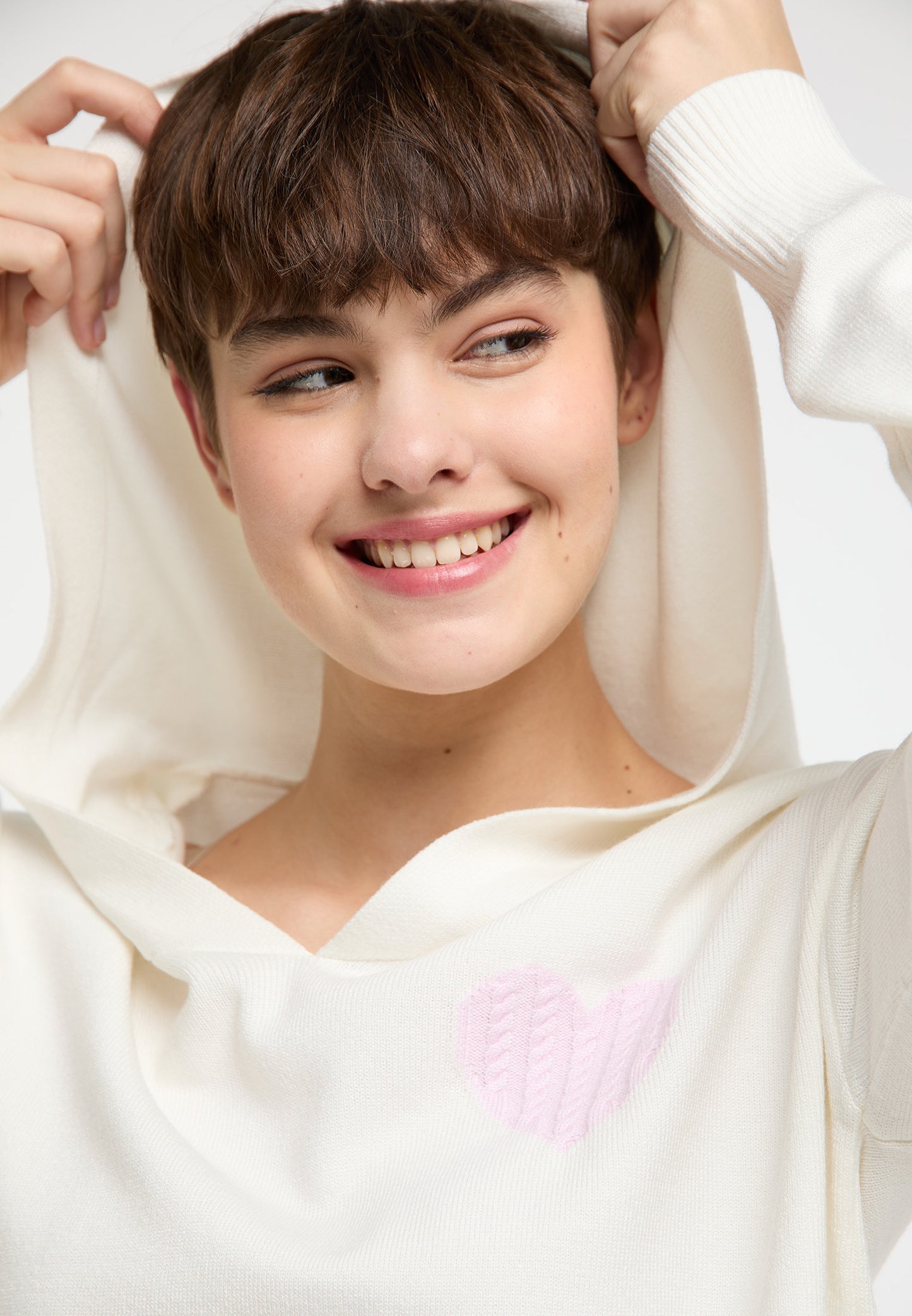 myMo women's knitted sweater