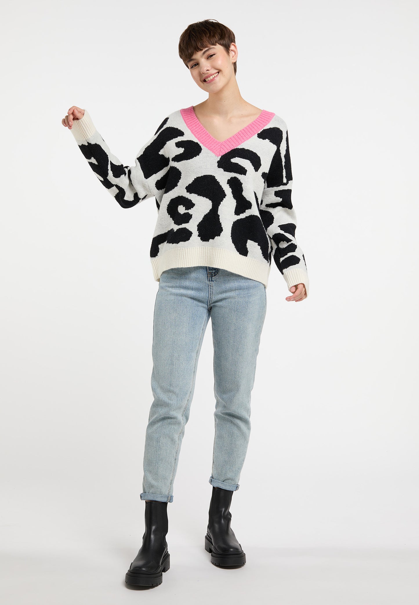 myMo women's knitted sweater