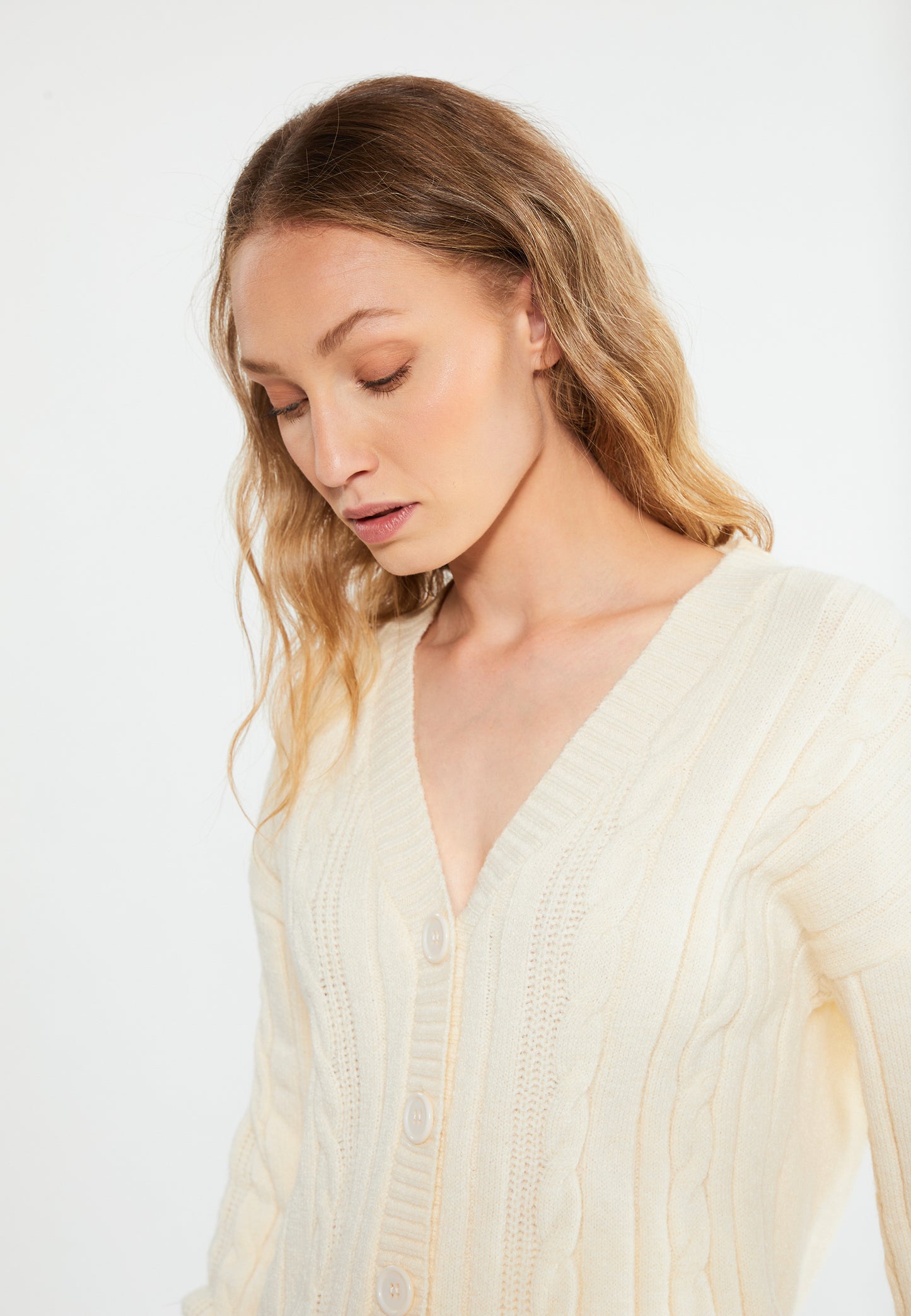 RISA women's cardigan with button