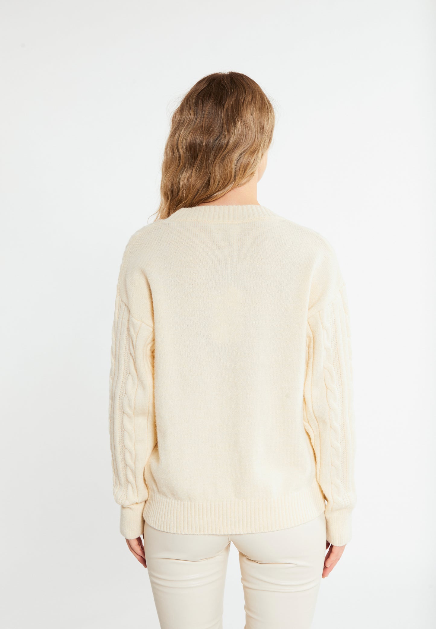 RISA women's cardigan with button