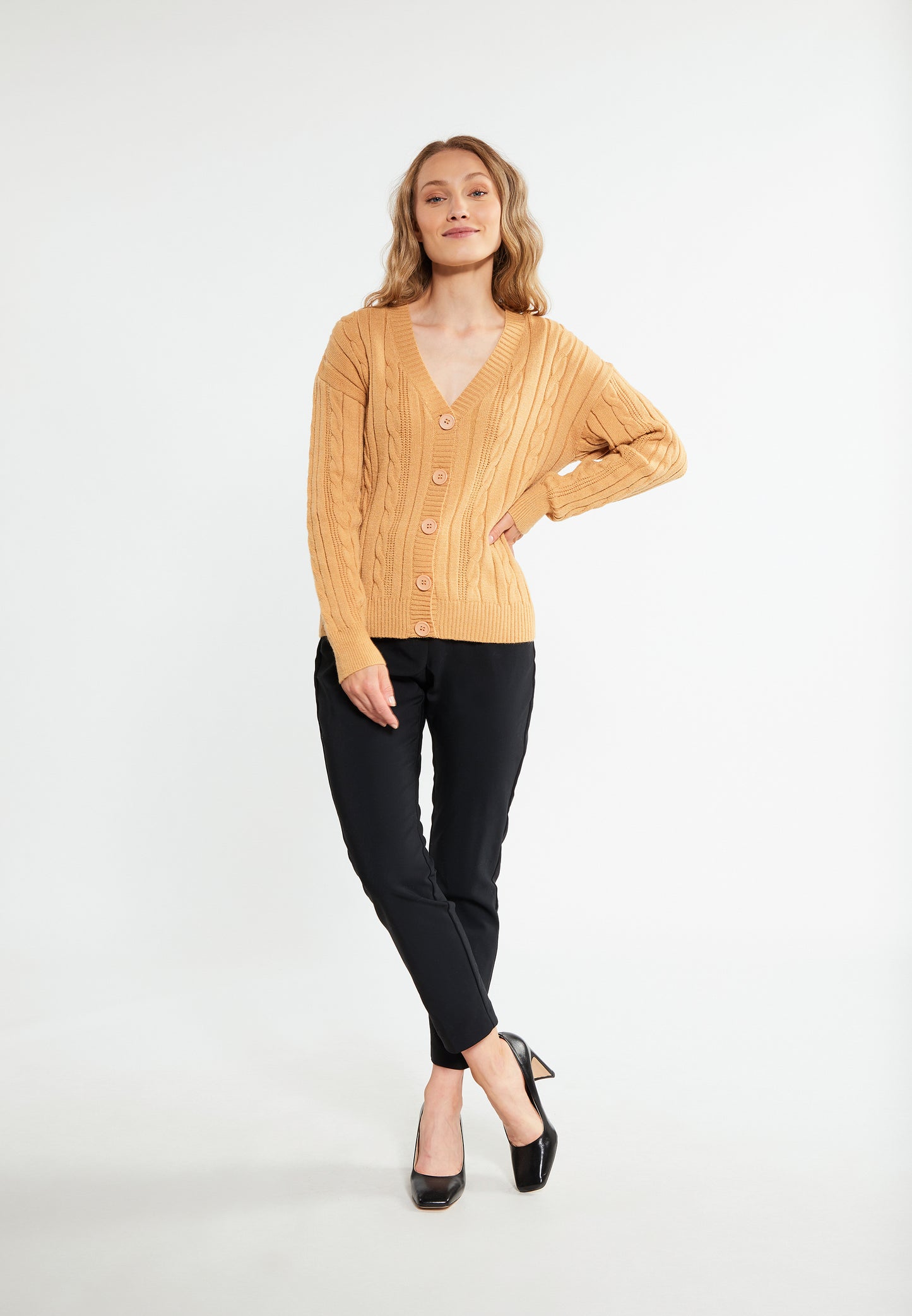 RISA women's cardigan with button