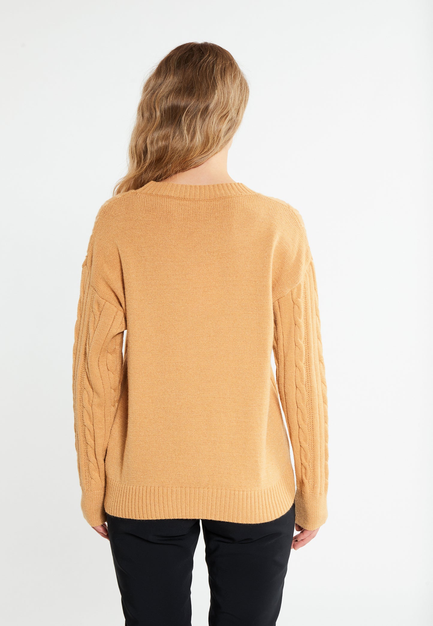RISA women's cardigan with button