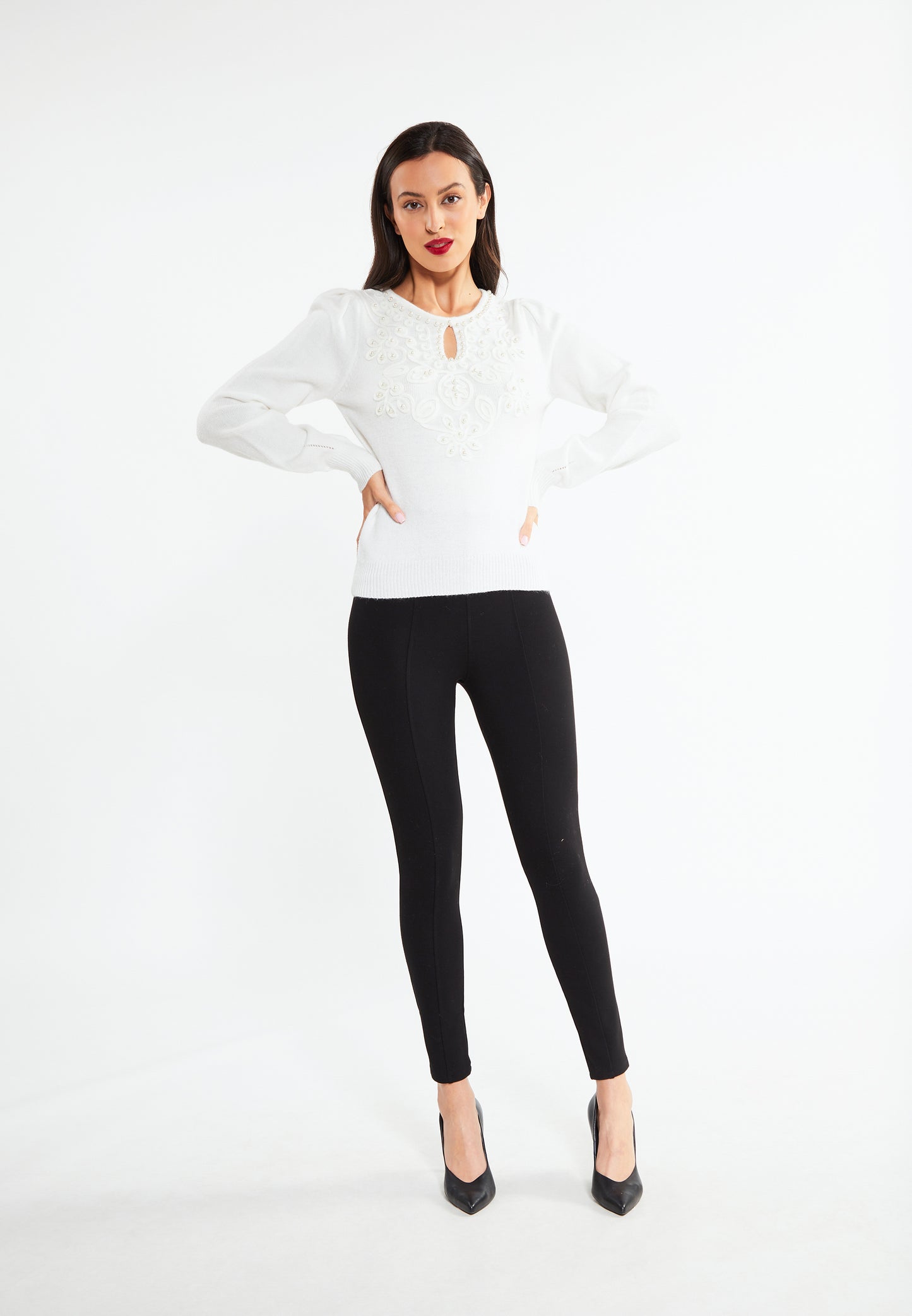 faina women's knitted sweater with pearl