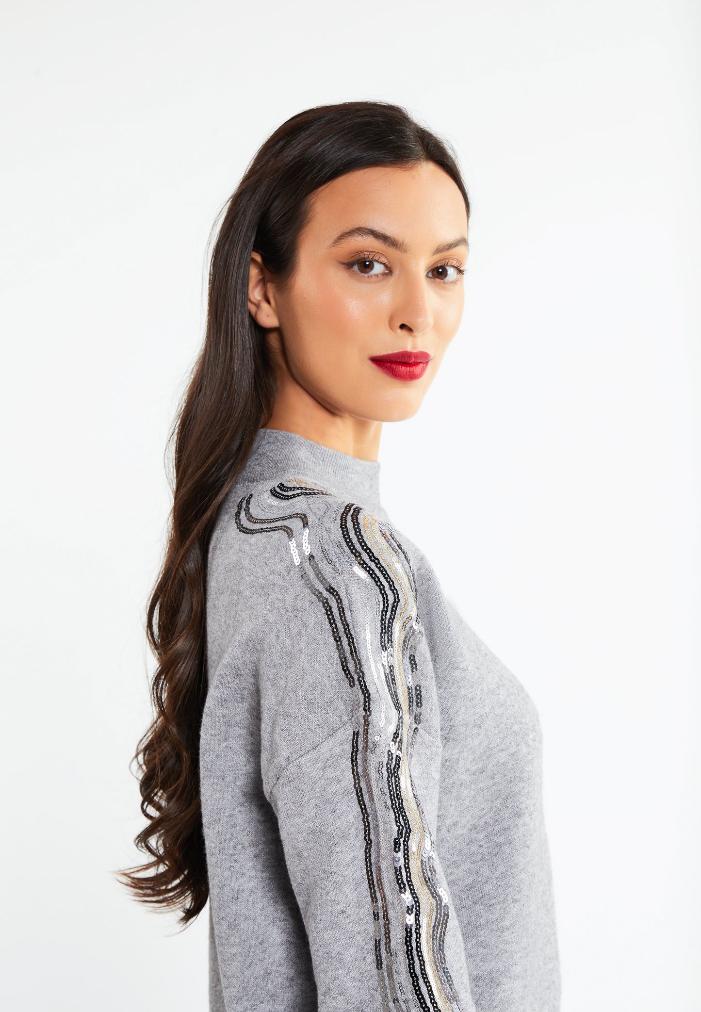 faina women's long sweater