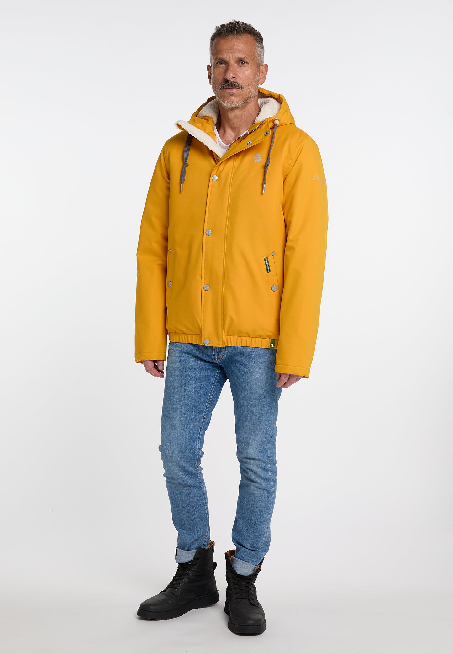 Schmuddelwedda men's winter jacket made from recycled polyester