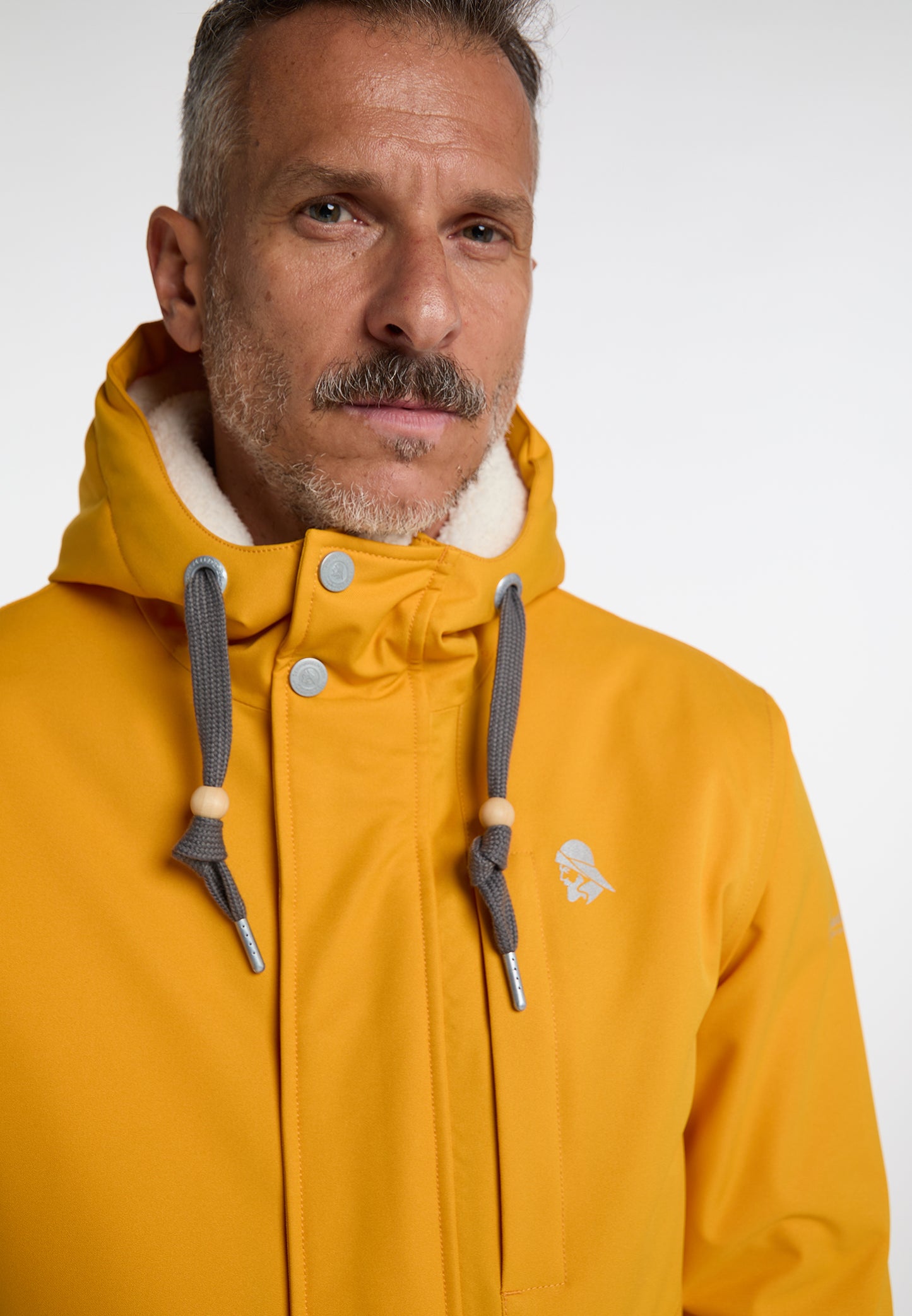 Schmuddelwedda men's winter parka made from recycled polyester