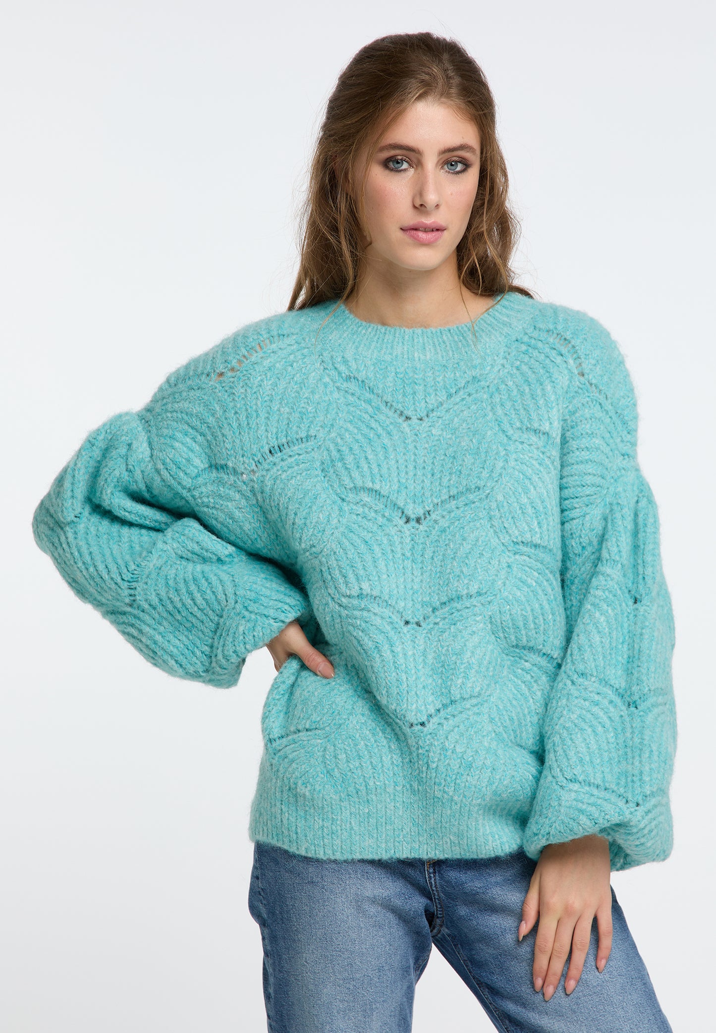 IZIA women's knitted sweater