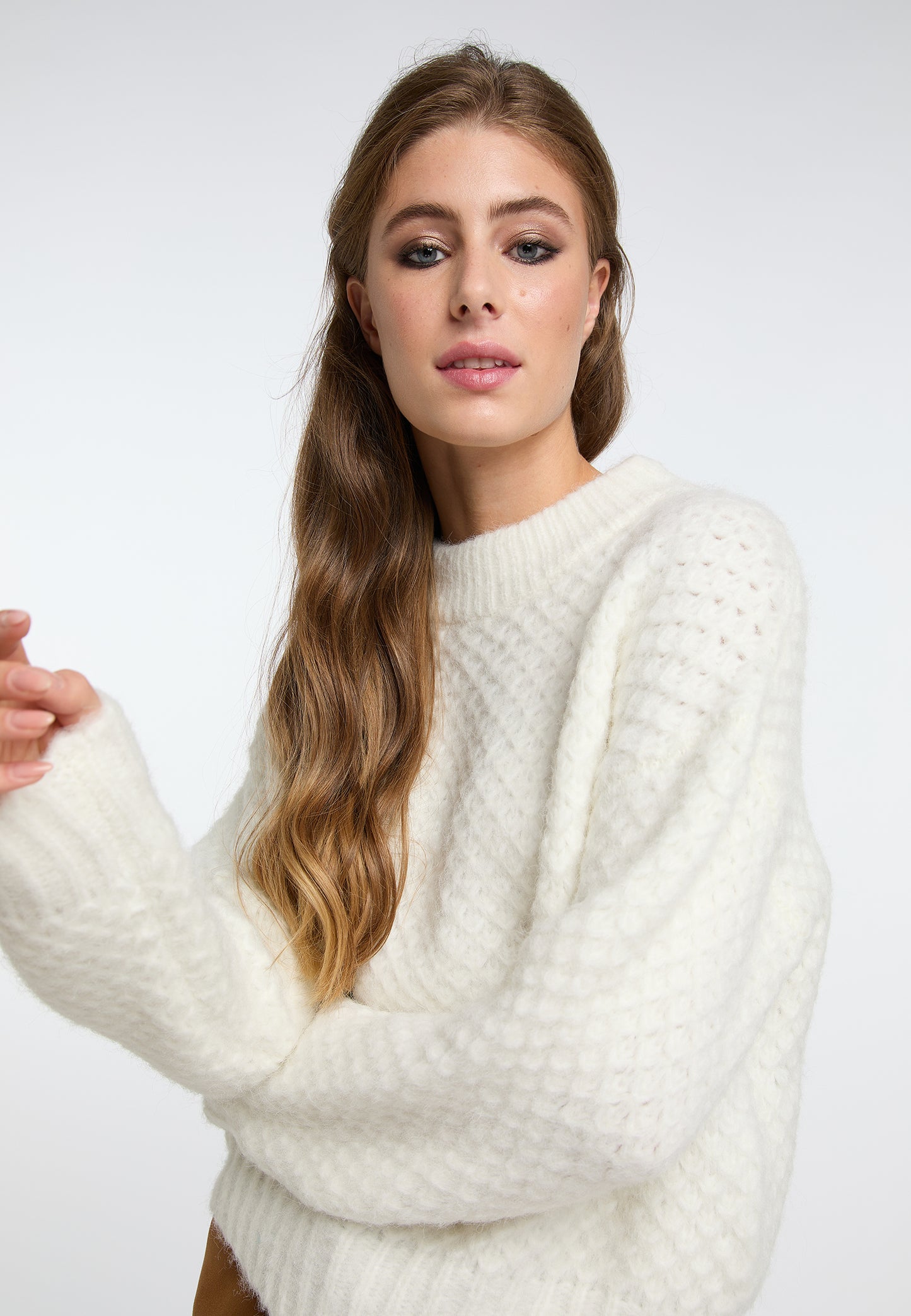 IZIA women's knitted sweater