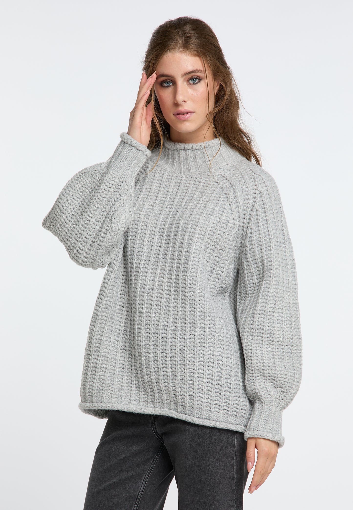 IZIA women's knitted sweater