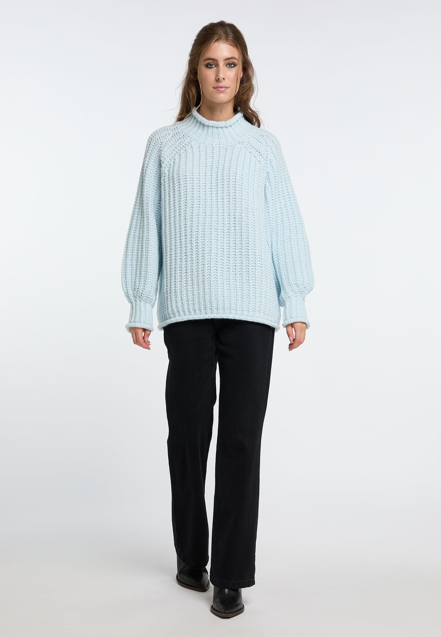 IZIA women's knitted sweater