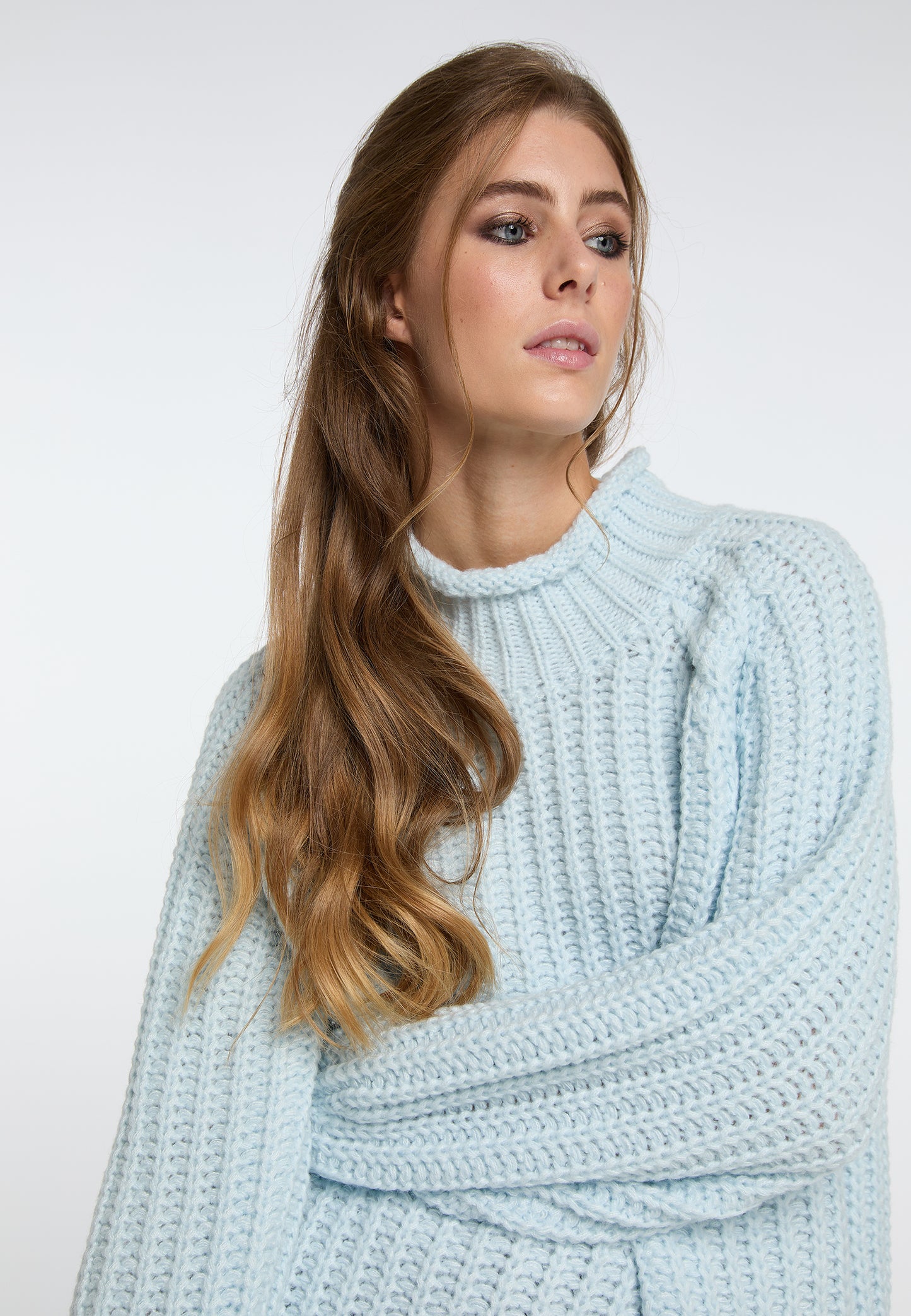 IZIA women's knitted sweater