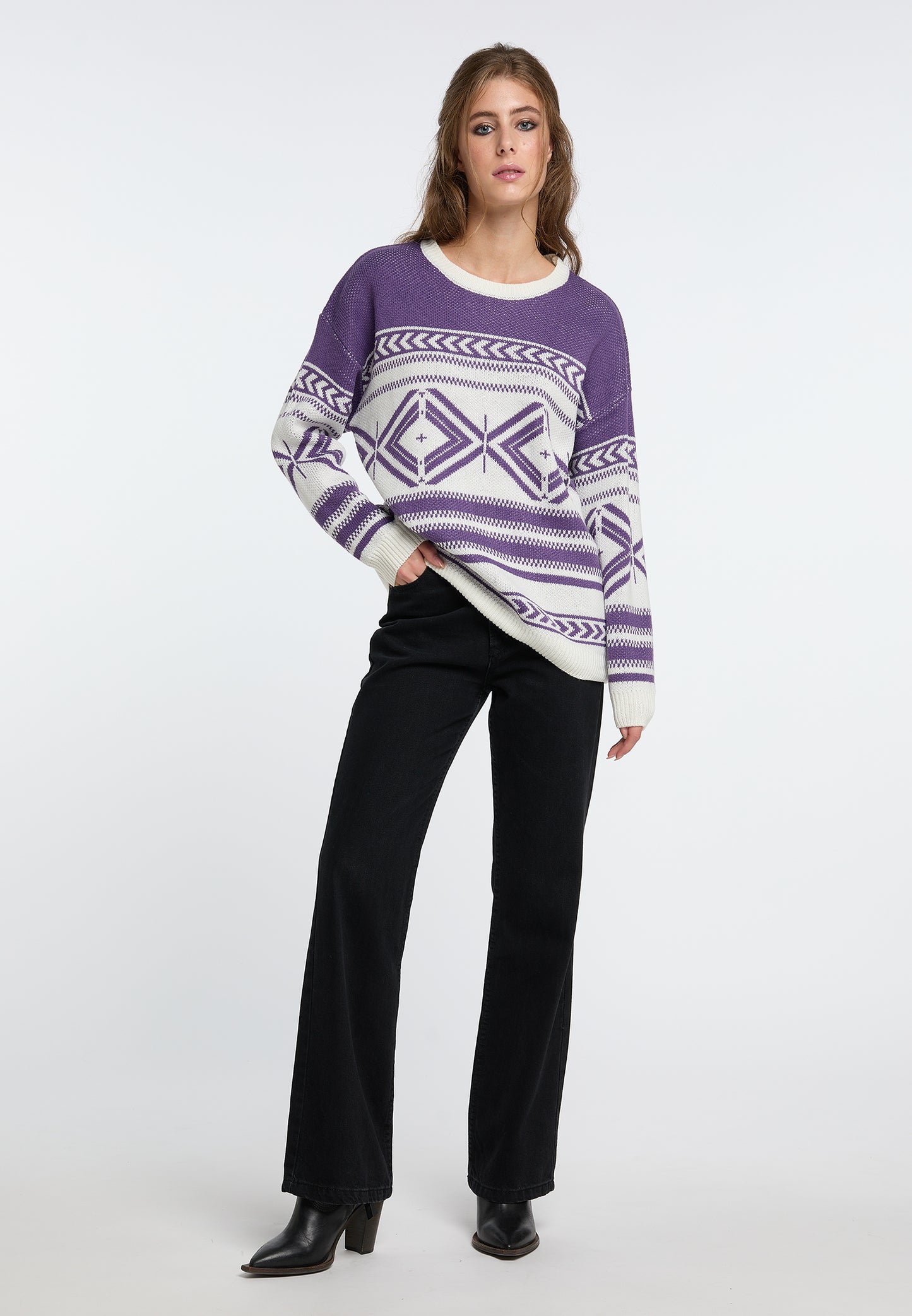 IZIA women's knitted sweater