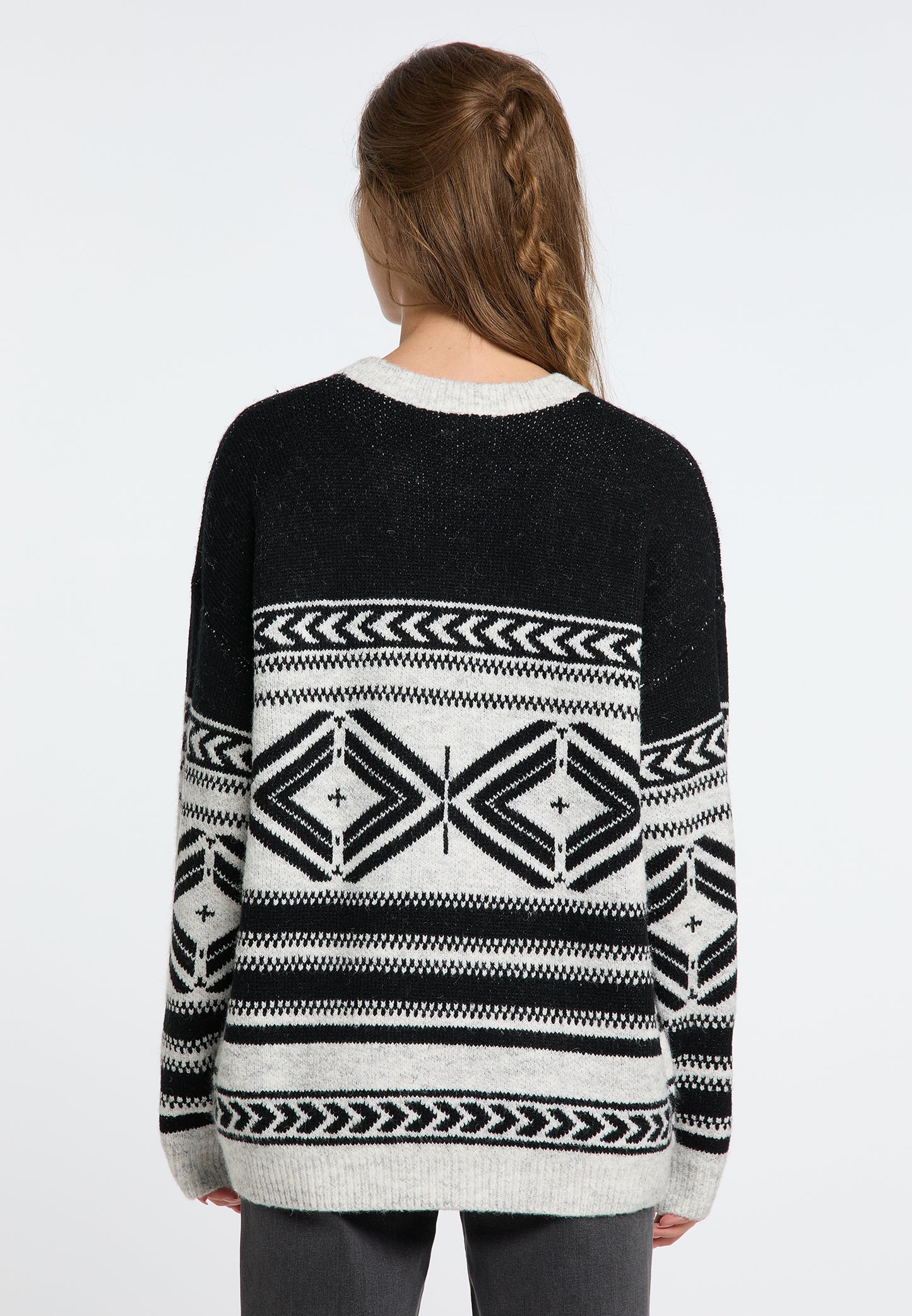 IZIA women's knitted sweater
