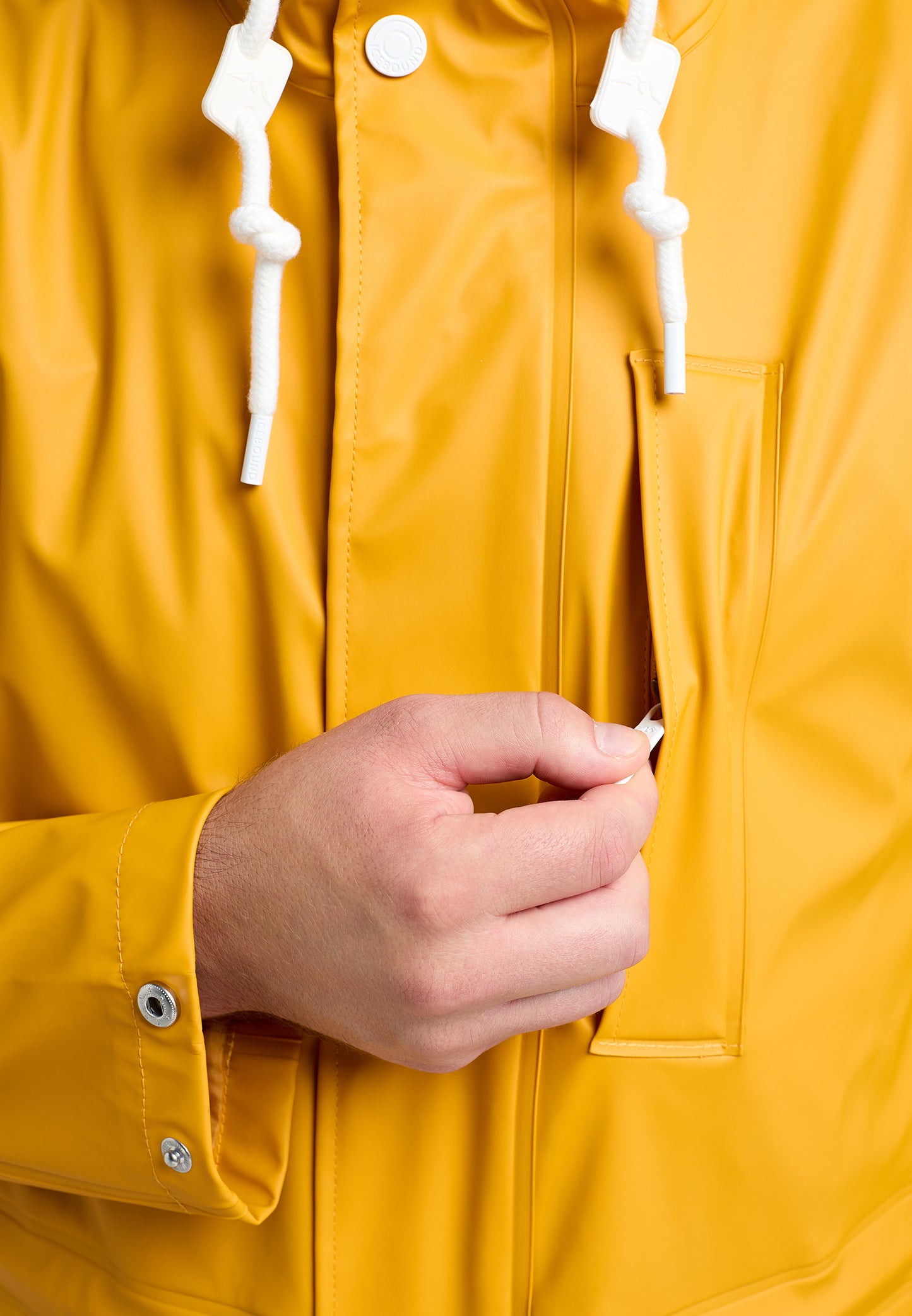 ICEBOUND men's rain coat