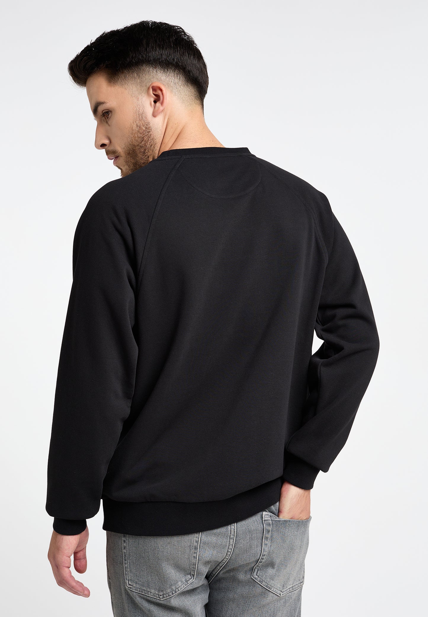 TUFFSKULL men's crew neck sweatshirt