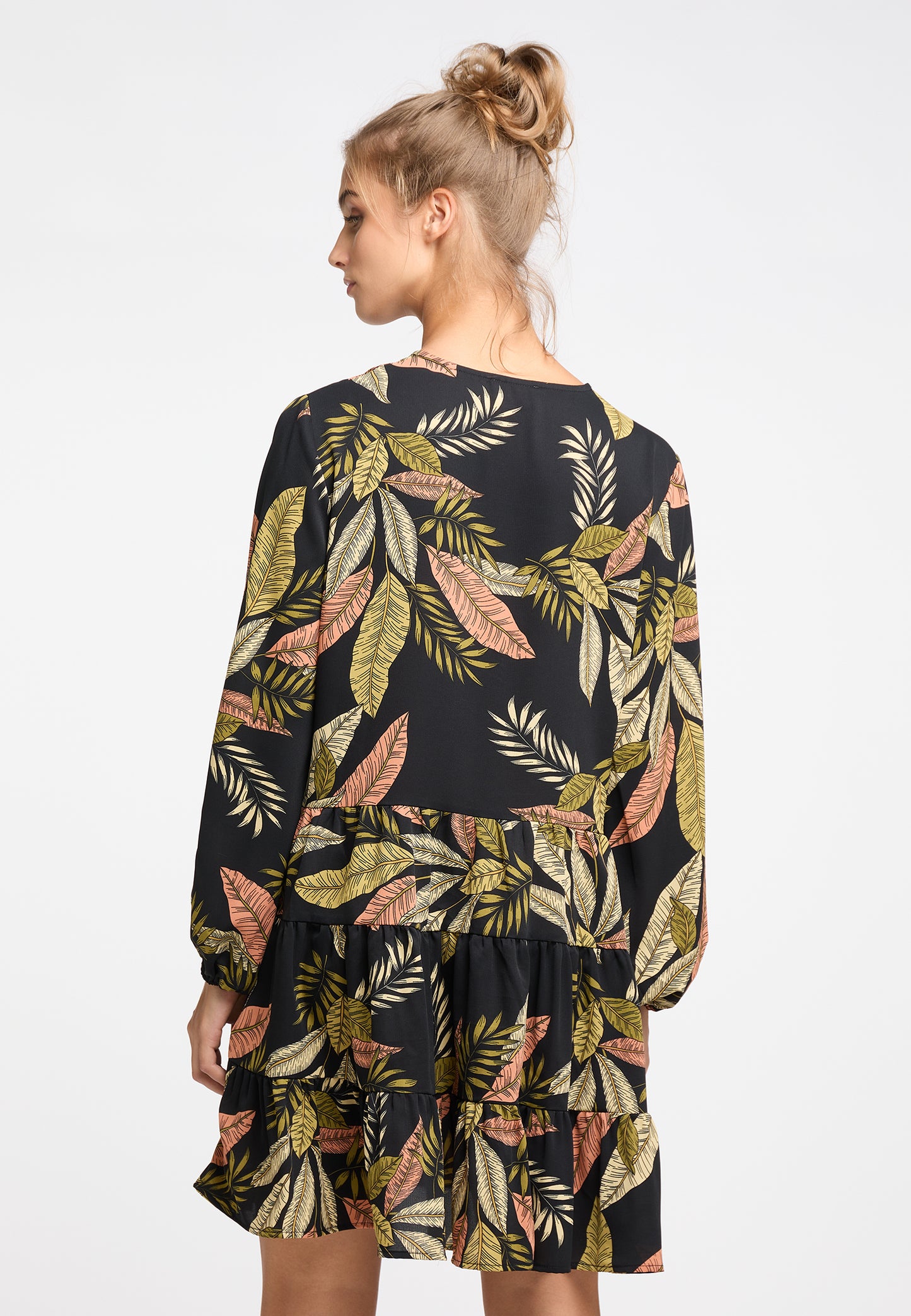 IZIA women's long sleeve dress
