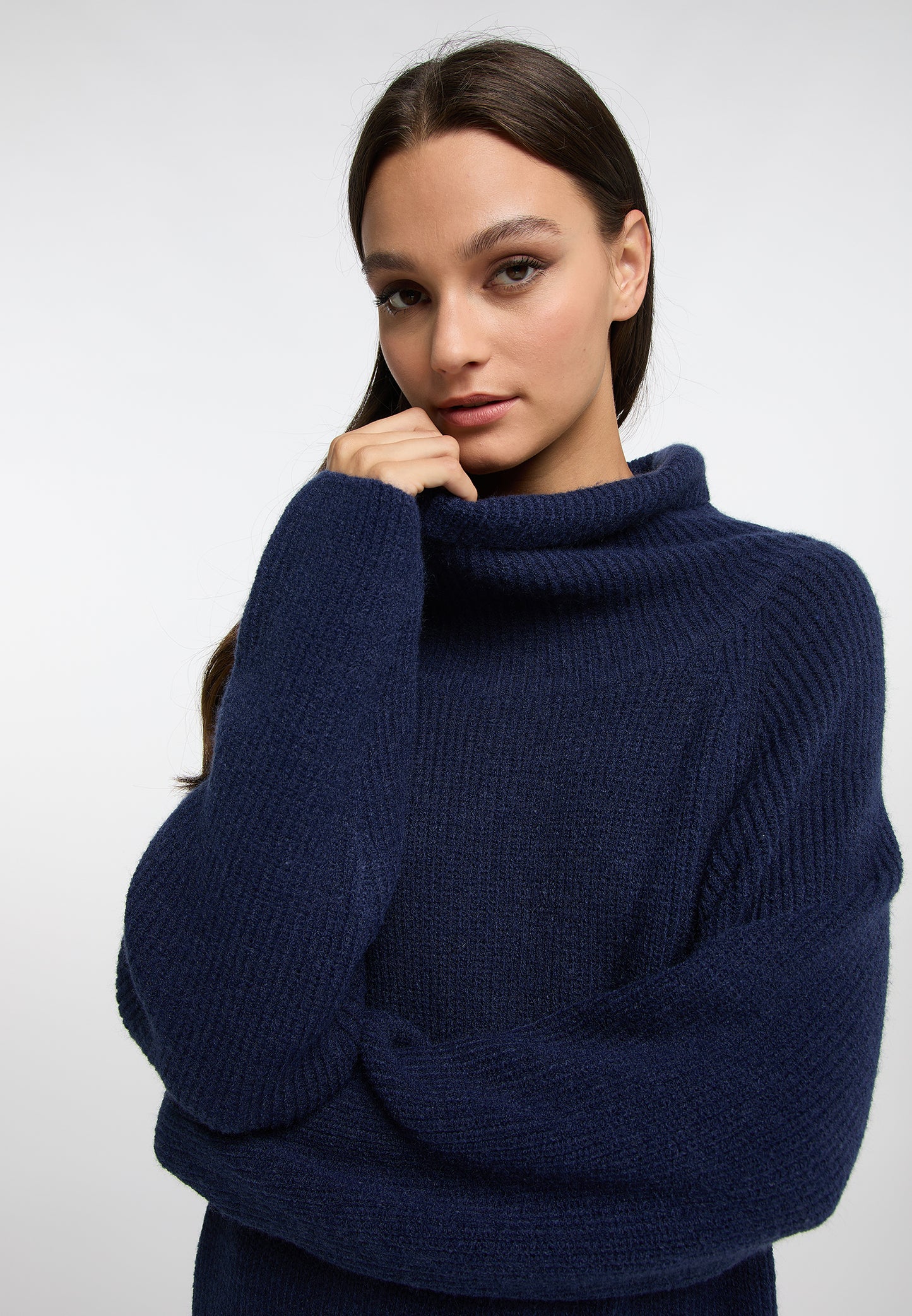 RISA women's knit long sleeve midi dress
