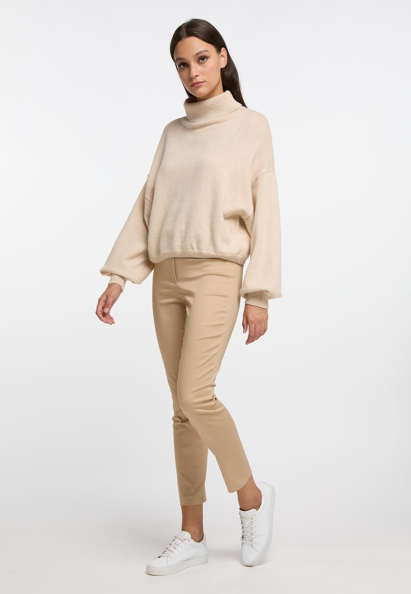 RISA women's knit turtleneck sweater