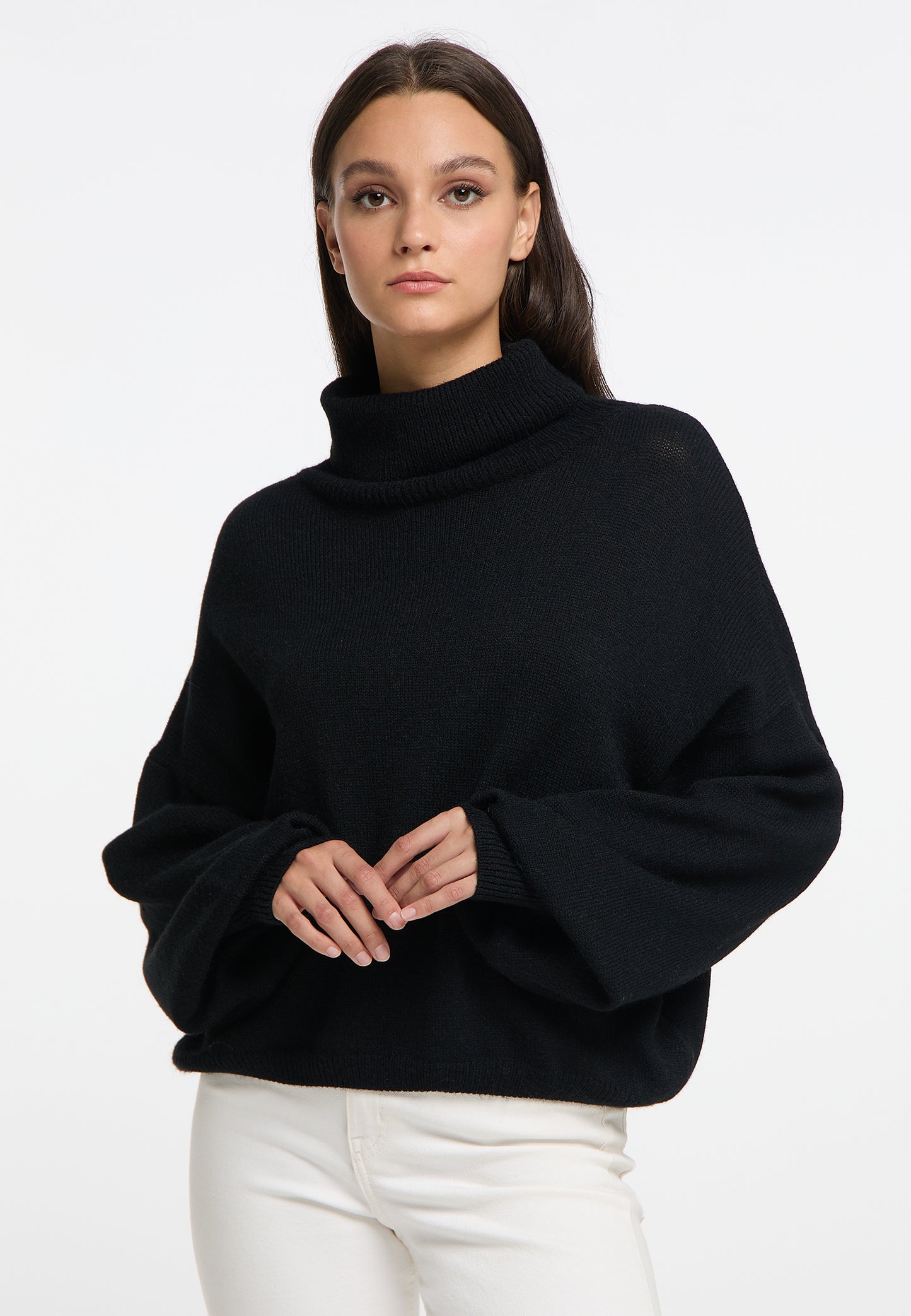 RISA women's knit turtleneck sweater
