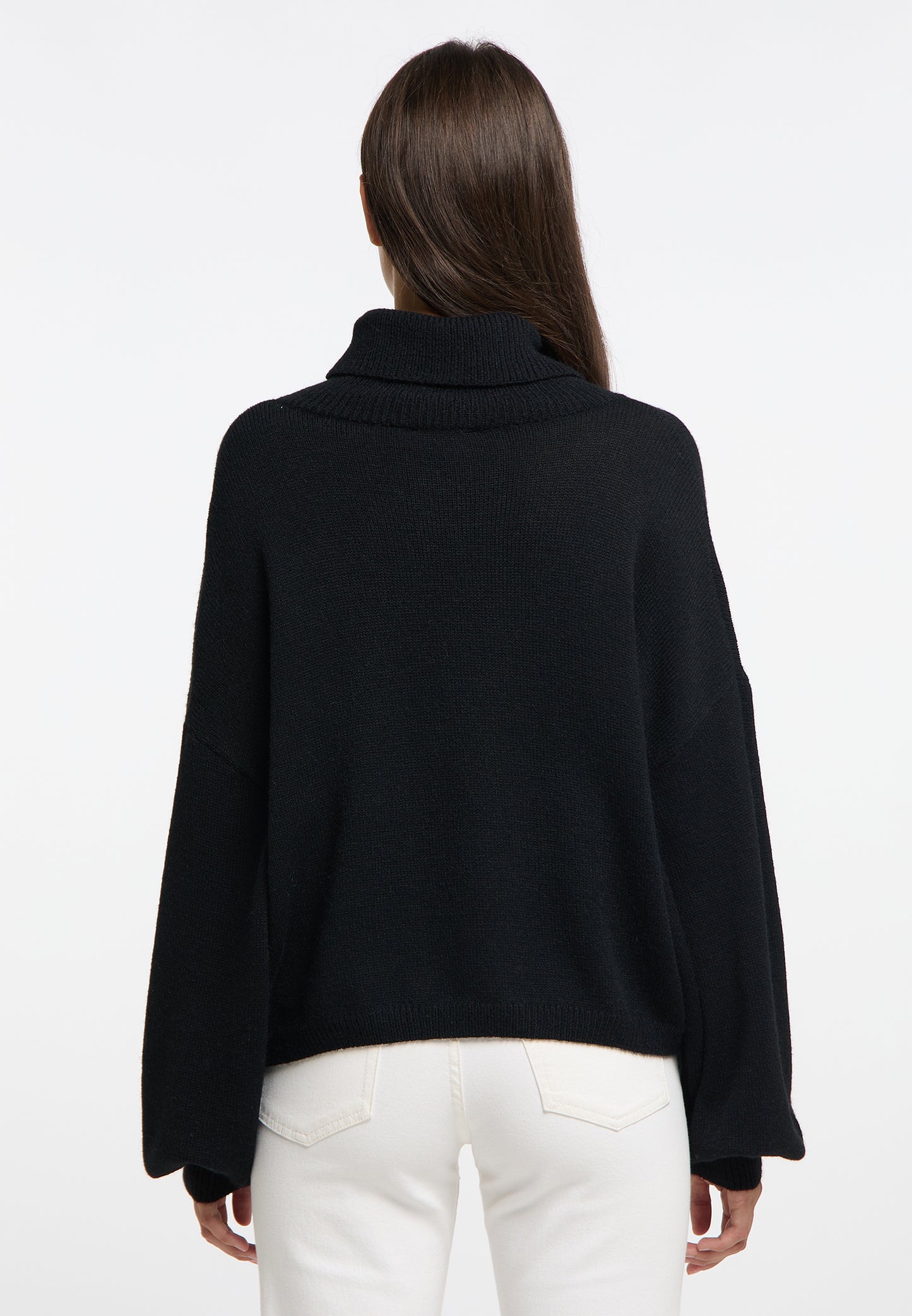 RISA women's knit turtleneck sweater