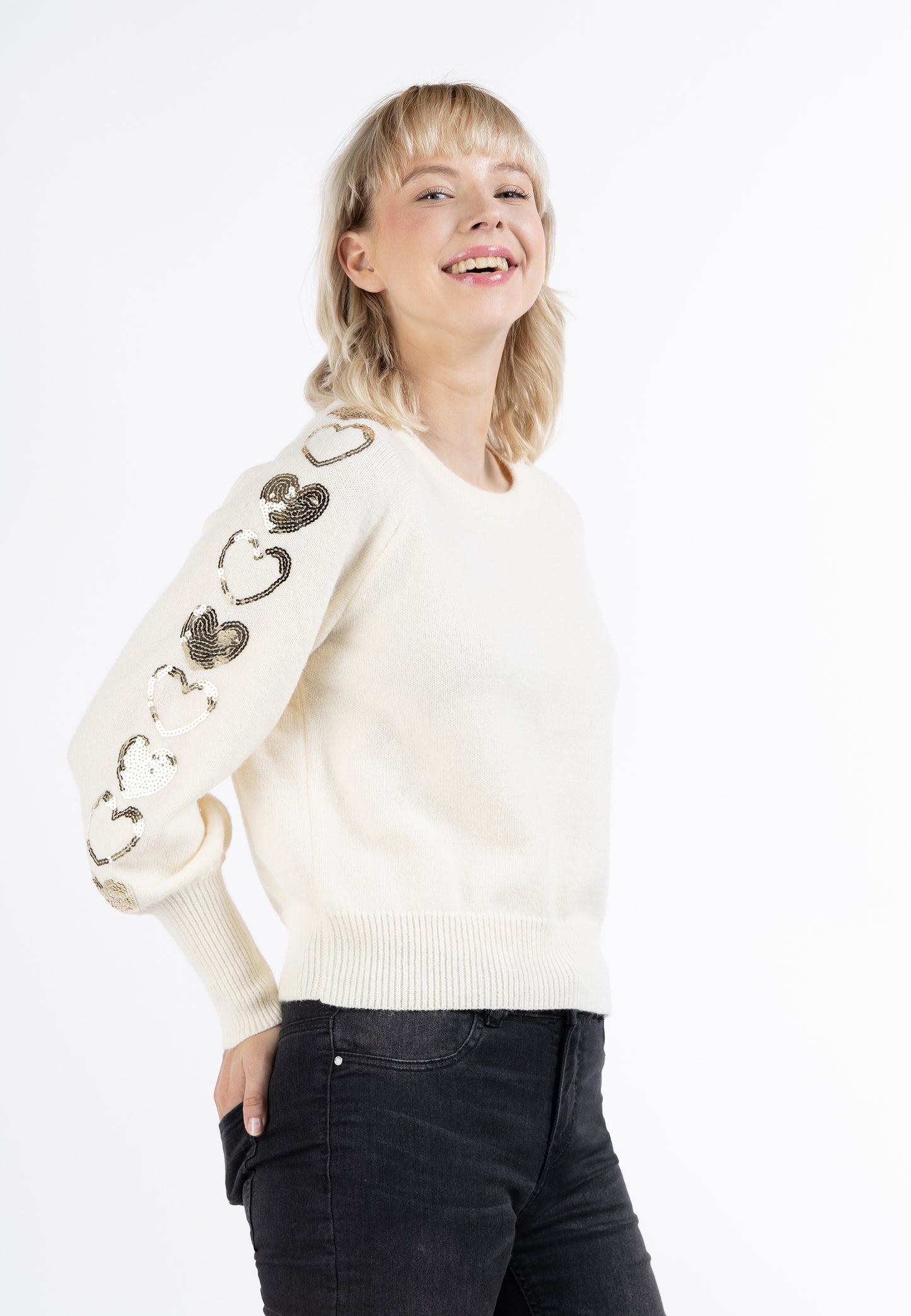 myMo women's knitted sweater