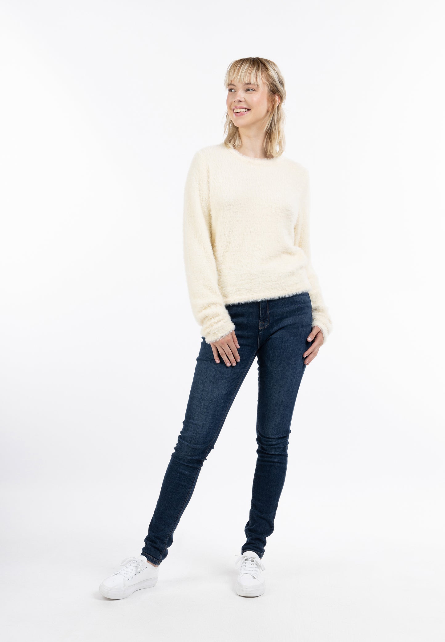 myMo women's knitted sweater