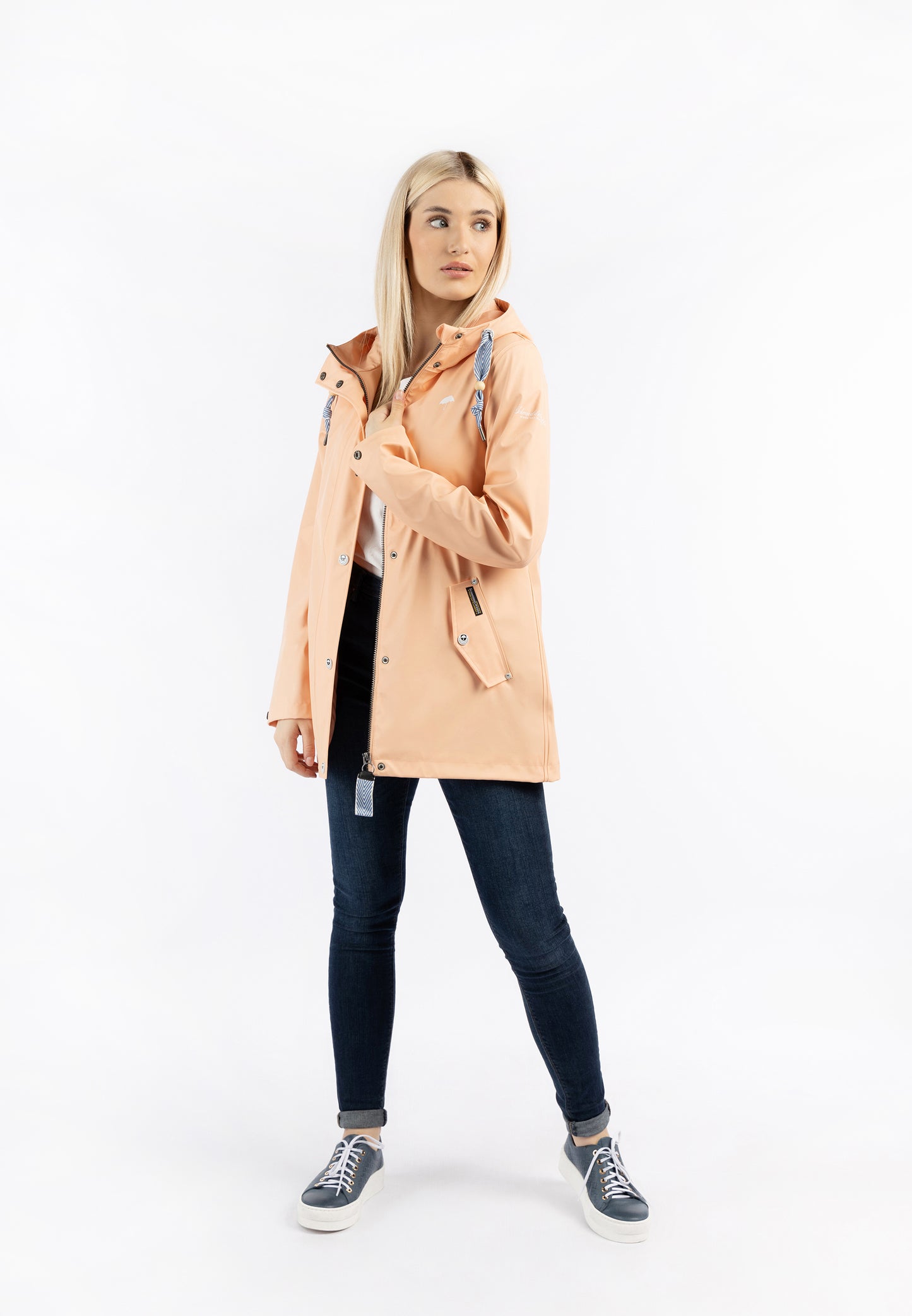 Schmuddelwedda women's rain coat