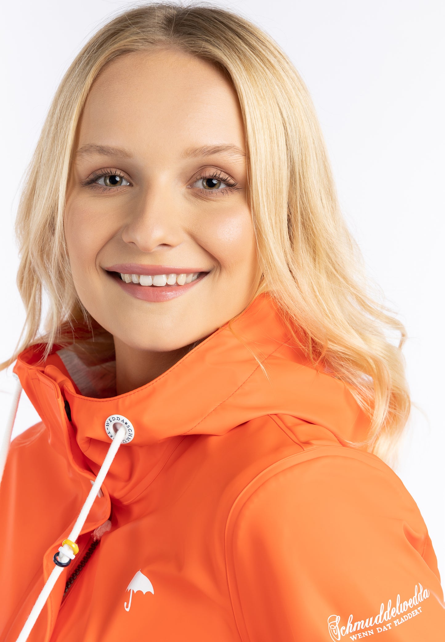 Schmuddelwedda women's rain coat