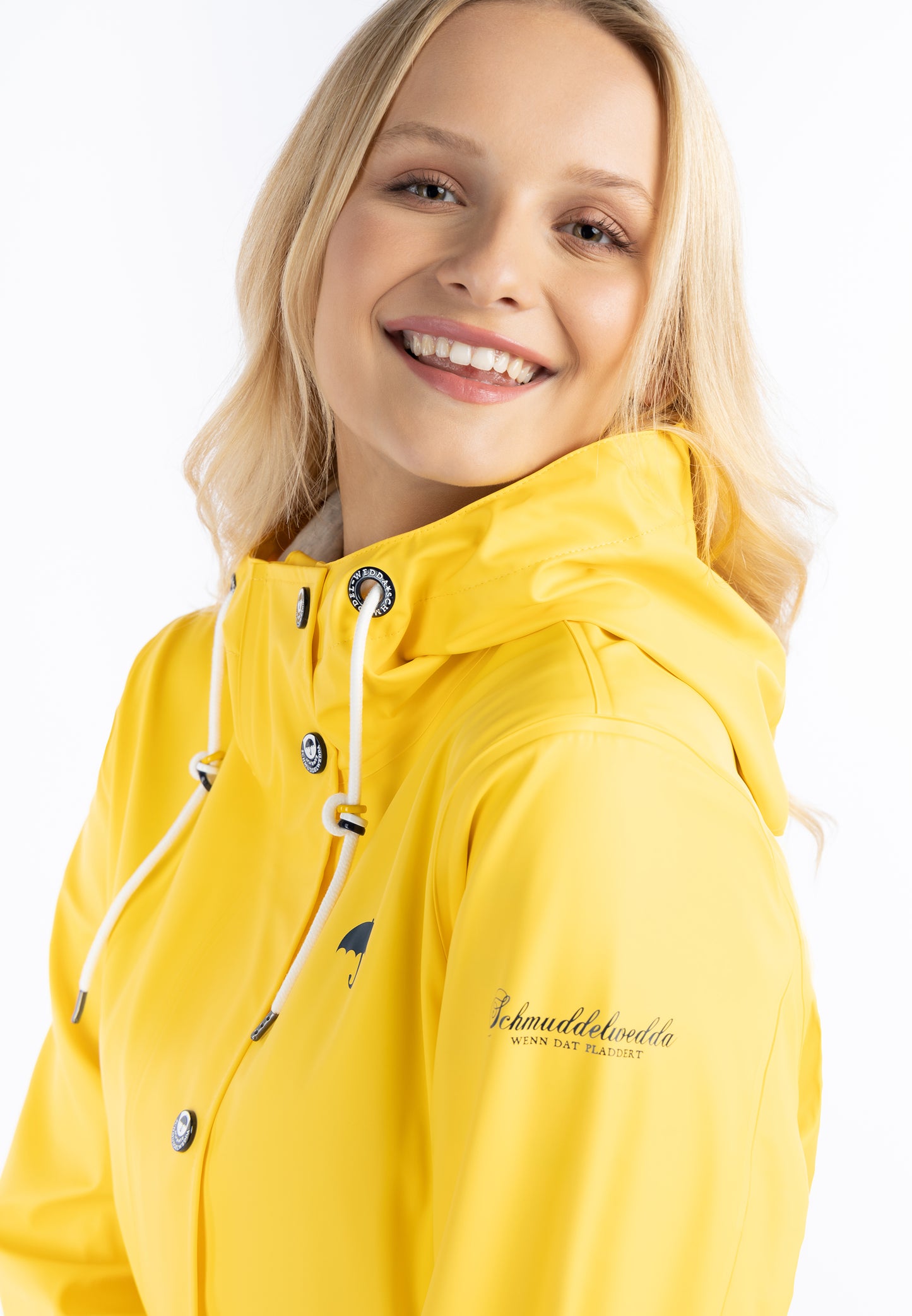 Schmuddelwedda women's rain coat